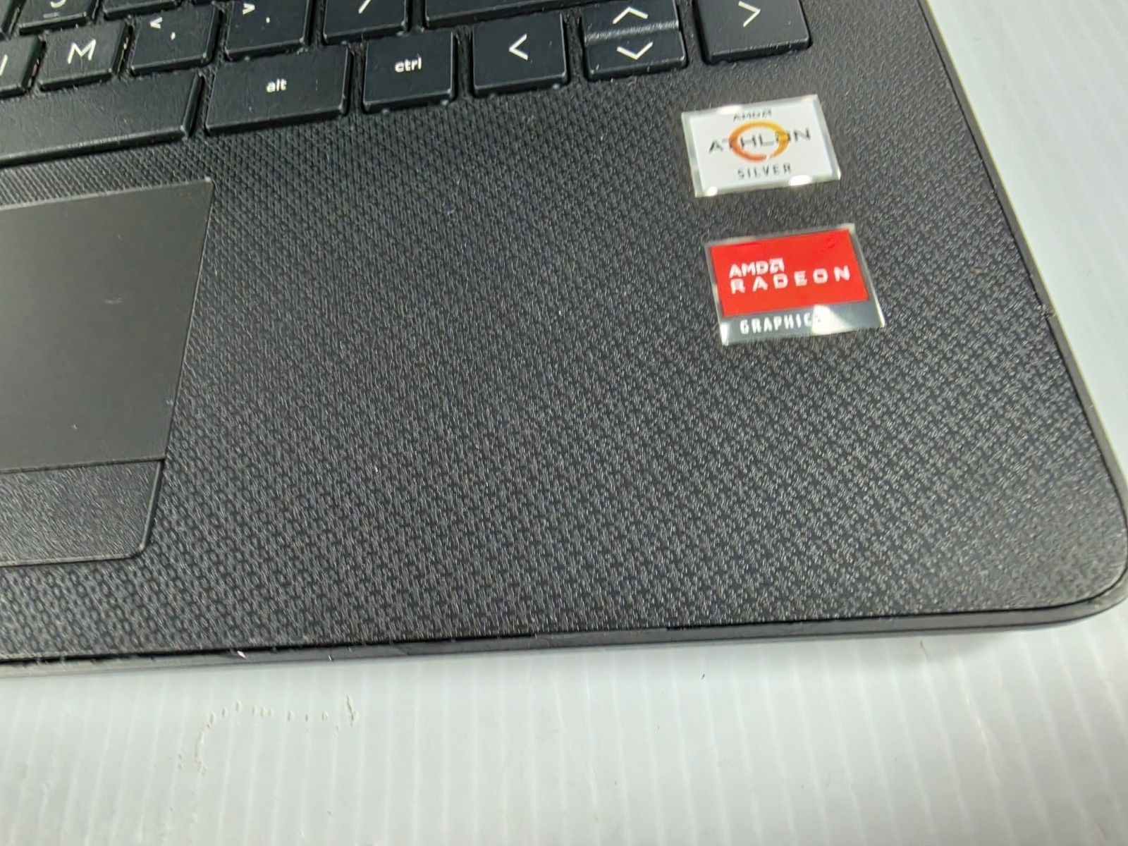 HP Laptop 14-dk1003dx AMD Athlon Silver, 8GB RAM Laptop *READ