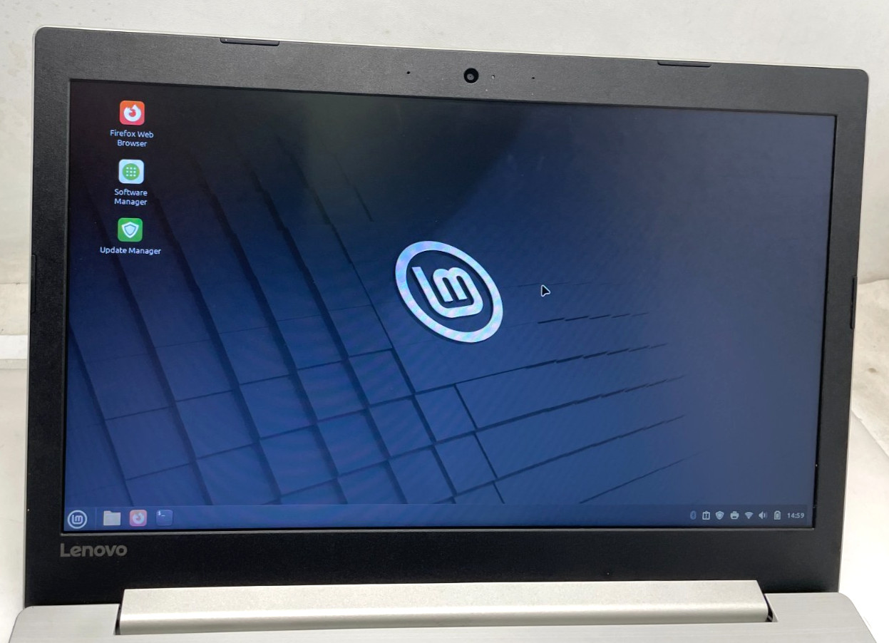 Lenovo IdeaPad 330-15AST 15.6″ AMD A6-9225 8gb Ram 128gb SSD Linux 99% Btry