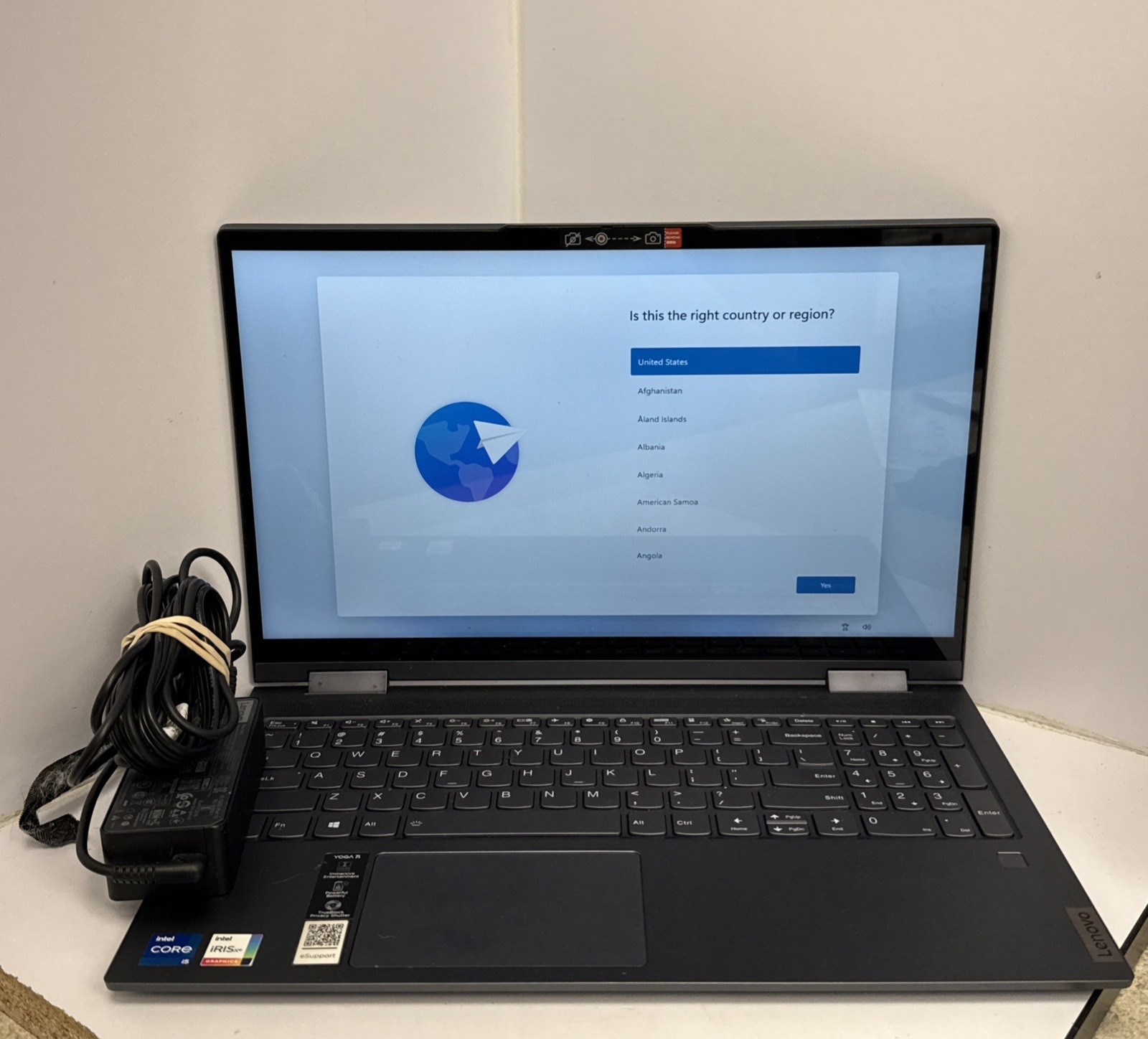 Lenovo Yoga 7 15ITL5 Touch Screen Laptop with Charger