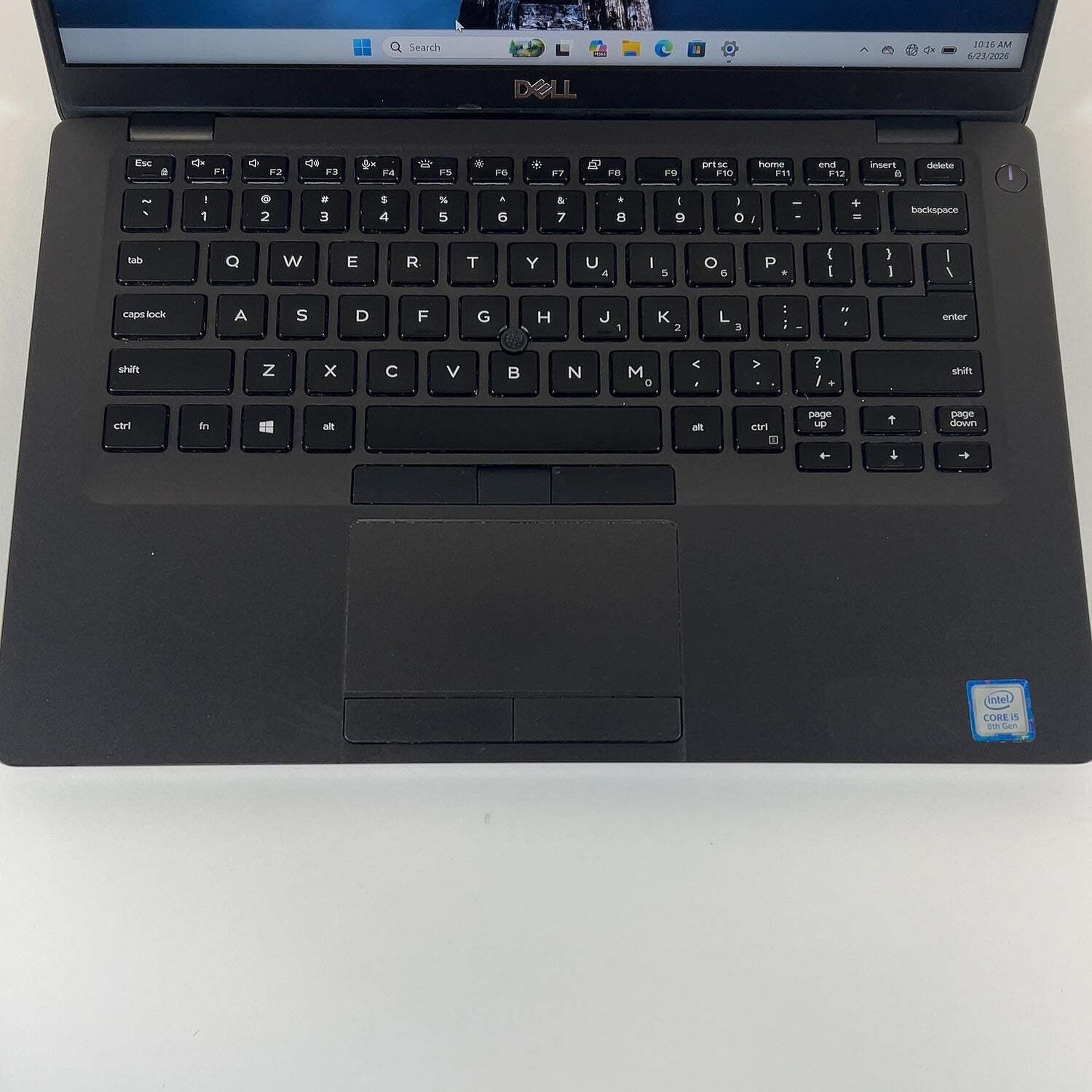 Broken Dell Latitude 5400 14″ i5-8365U 1.6GHz 8GB RAM 256GB SSD Bright Spots