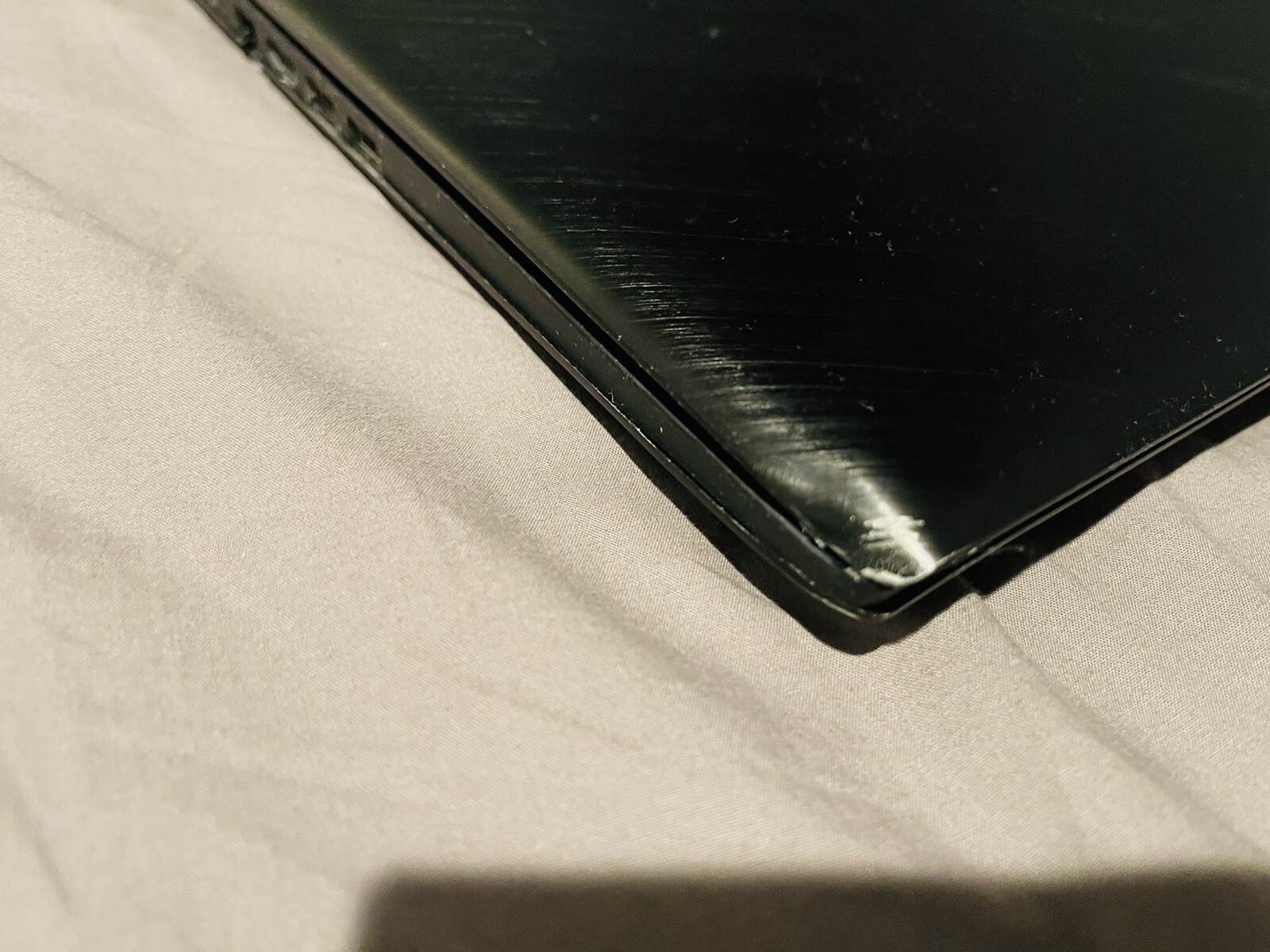 USED Lenovo Y50-70, 4700HQ, GTX 860M, 16GB DDR3, 500GB SSD, WIN 10 64bit
