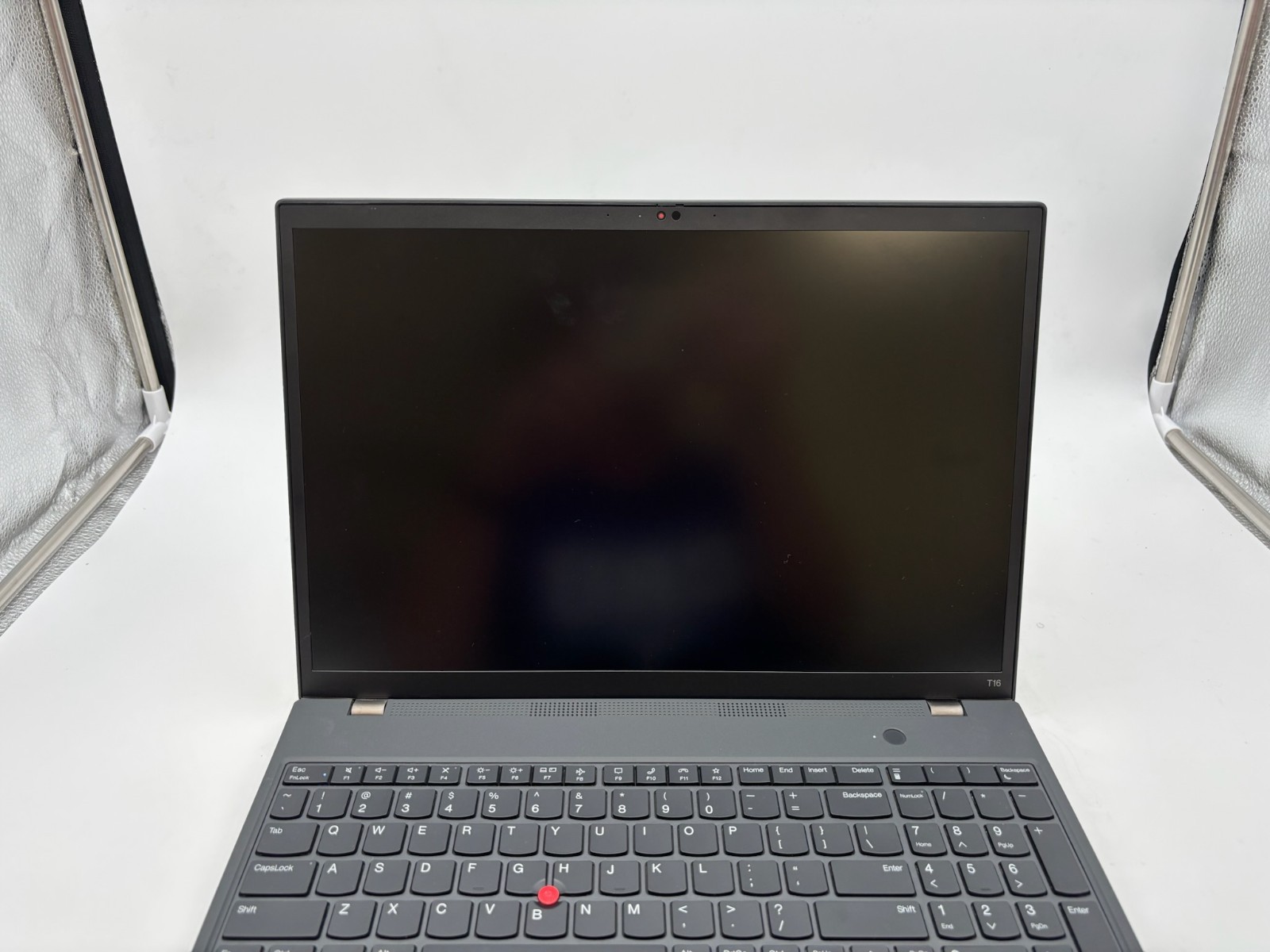 Lenovo ThinkPad T16 Gen 1 16″ 512 GB SSD 16 GB RAM i5-1235U Windows 11 Pro