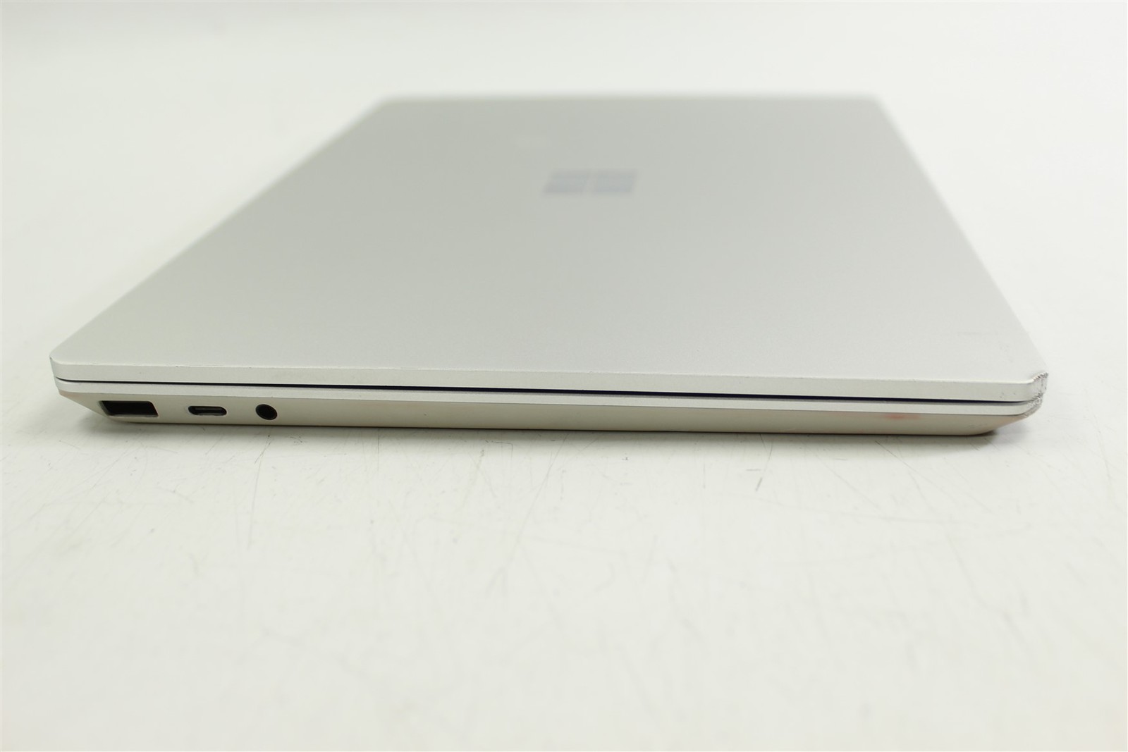 Microsoft Surface Laptop Go 2 2013 12.4″ i5-1135G7 256GB SSD 16GB RAM W11H