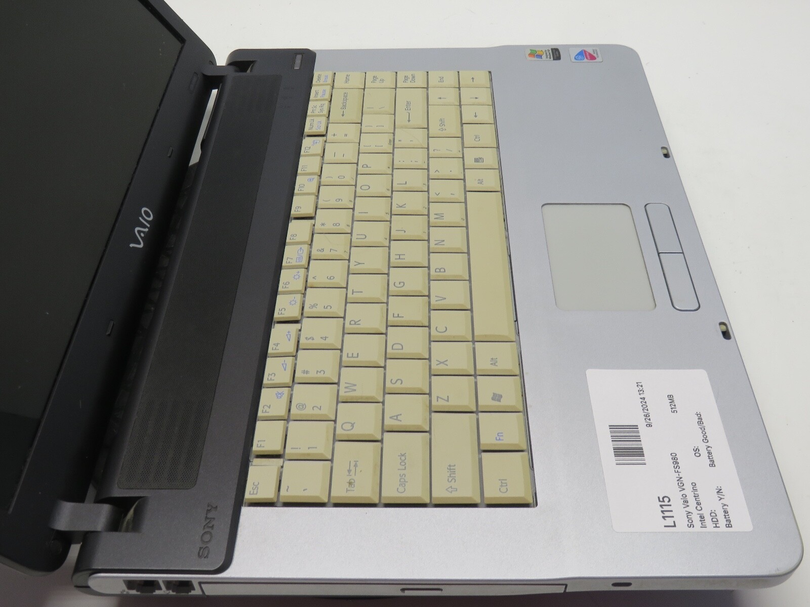 Sony Vaio VGN-FS980 Intel Centrino 512MB NO HDD No Batt