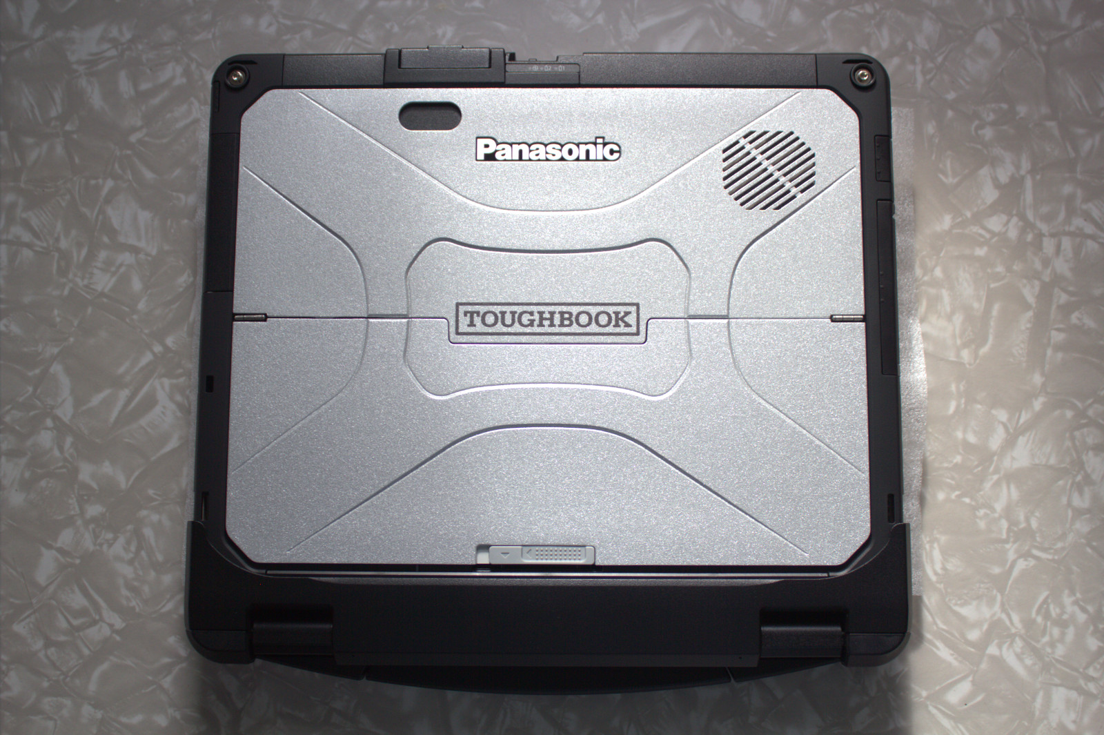 Panasonic Toughbook CF-33 MK4 i7-1370p 1TB SSD 32GB RAM DGPS Keyboard 0 Hours