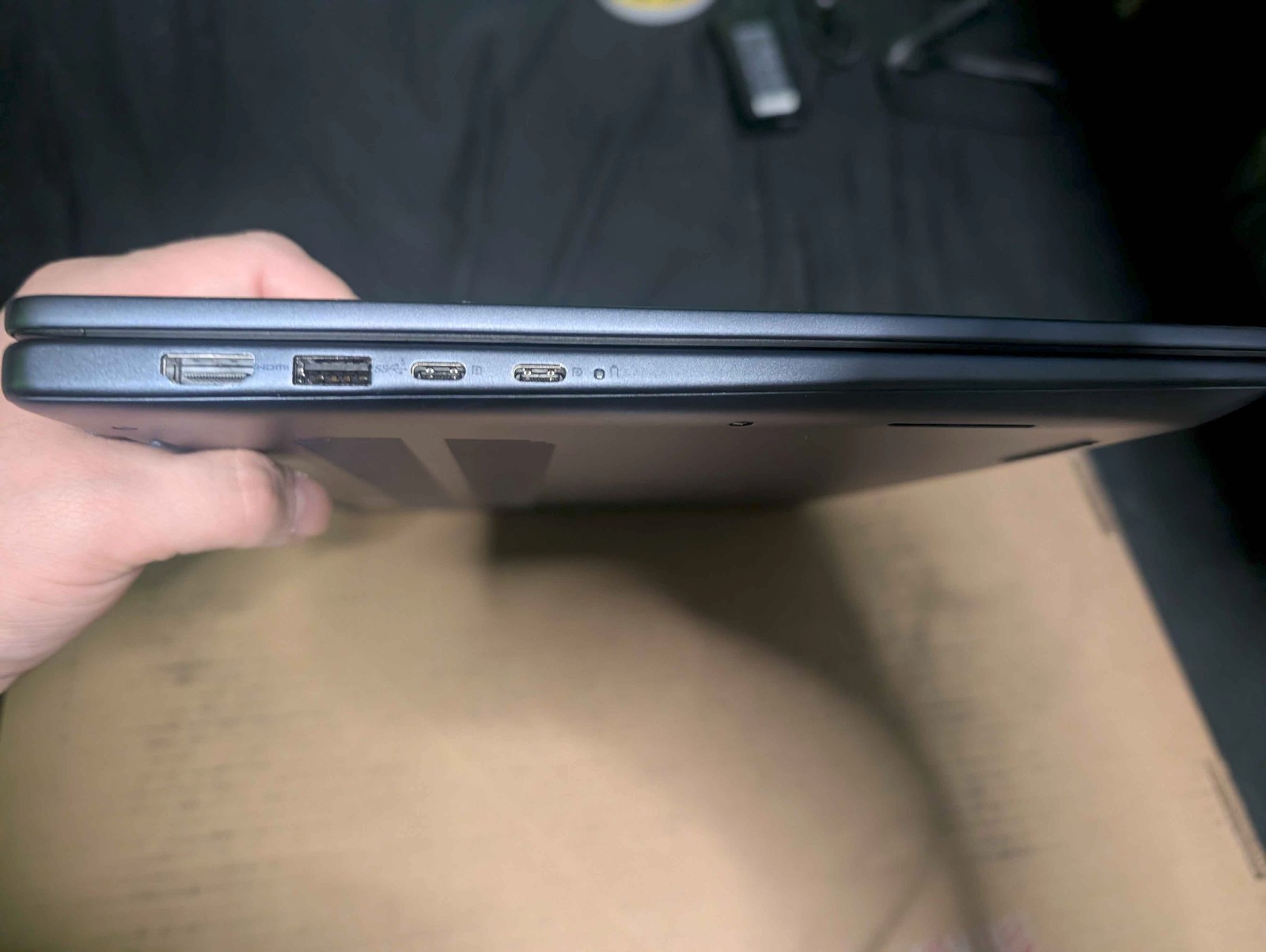 Dell Inspiron 14 7445 2-in-1 Ryzen 7 8840HS 16GB RAM 1TB SSD Touchscreen