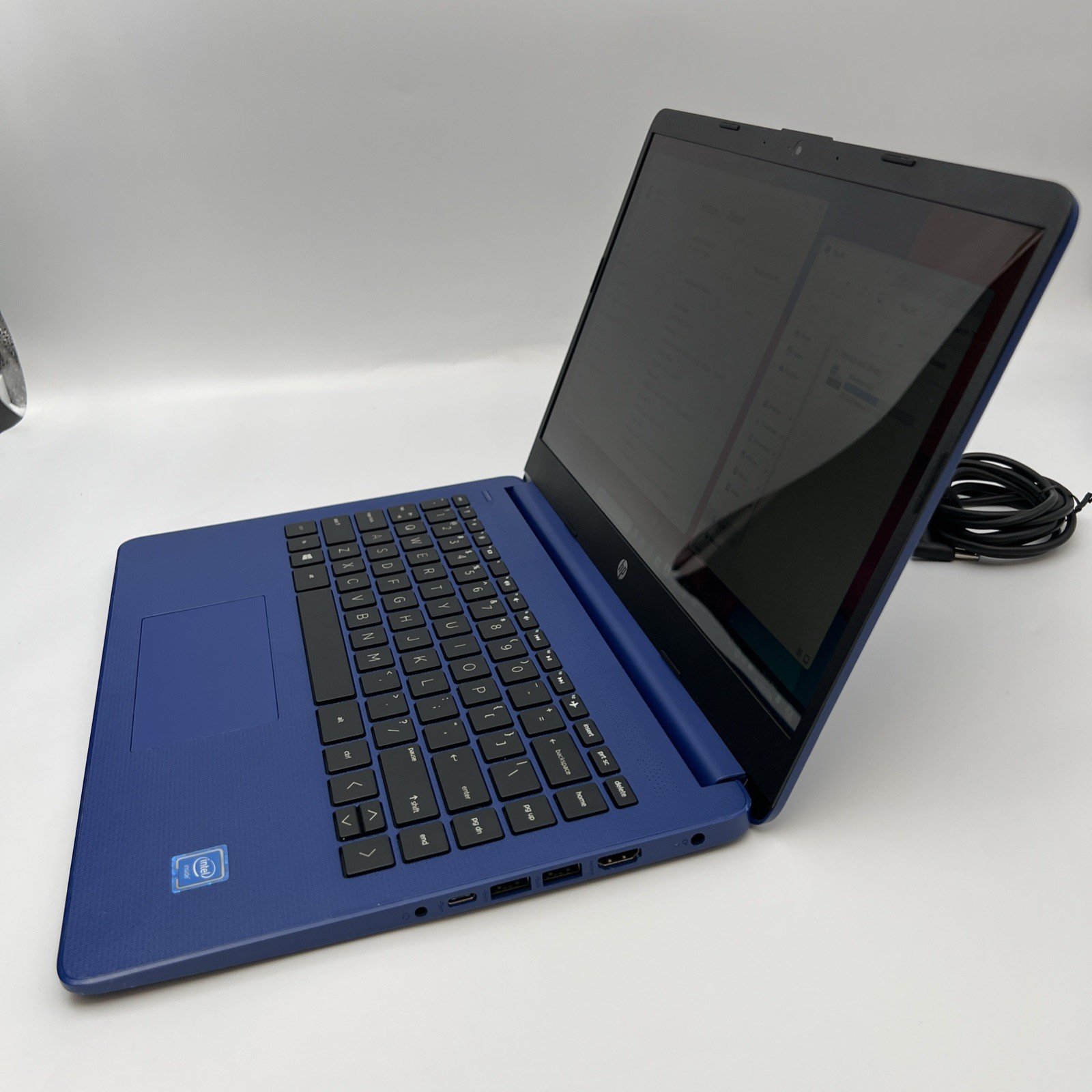 HP Laptop 14-DQ0005DX 14″ HD INTEL CELERON N4020 1.10GHz 4GB RAM 64GB SSD USED