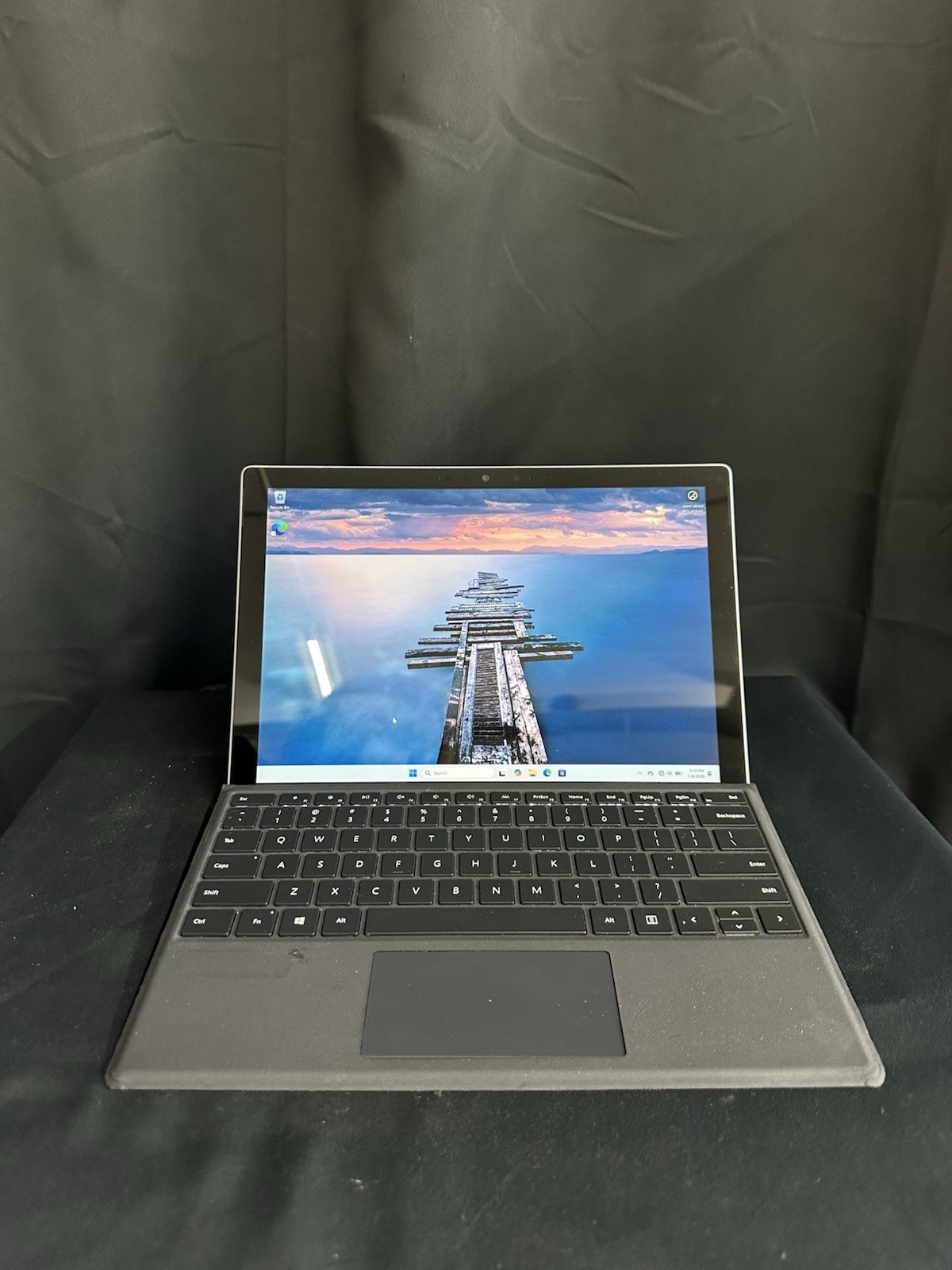 Microsoft Surface Pro 7 12.3″ (256GB SSD, Intel Core i5-1035G4, 8GB RAM) Laptop