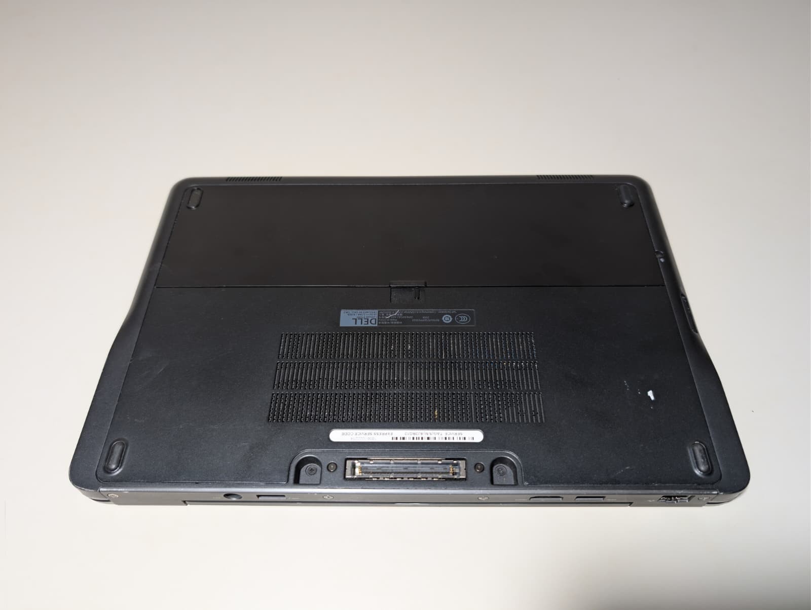 12″ Dell Latitude E7240 Excellent | i5 4th 8GB RAM 128GB SSD | Windows 10 Pro
