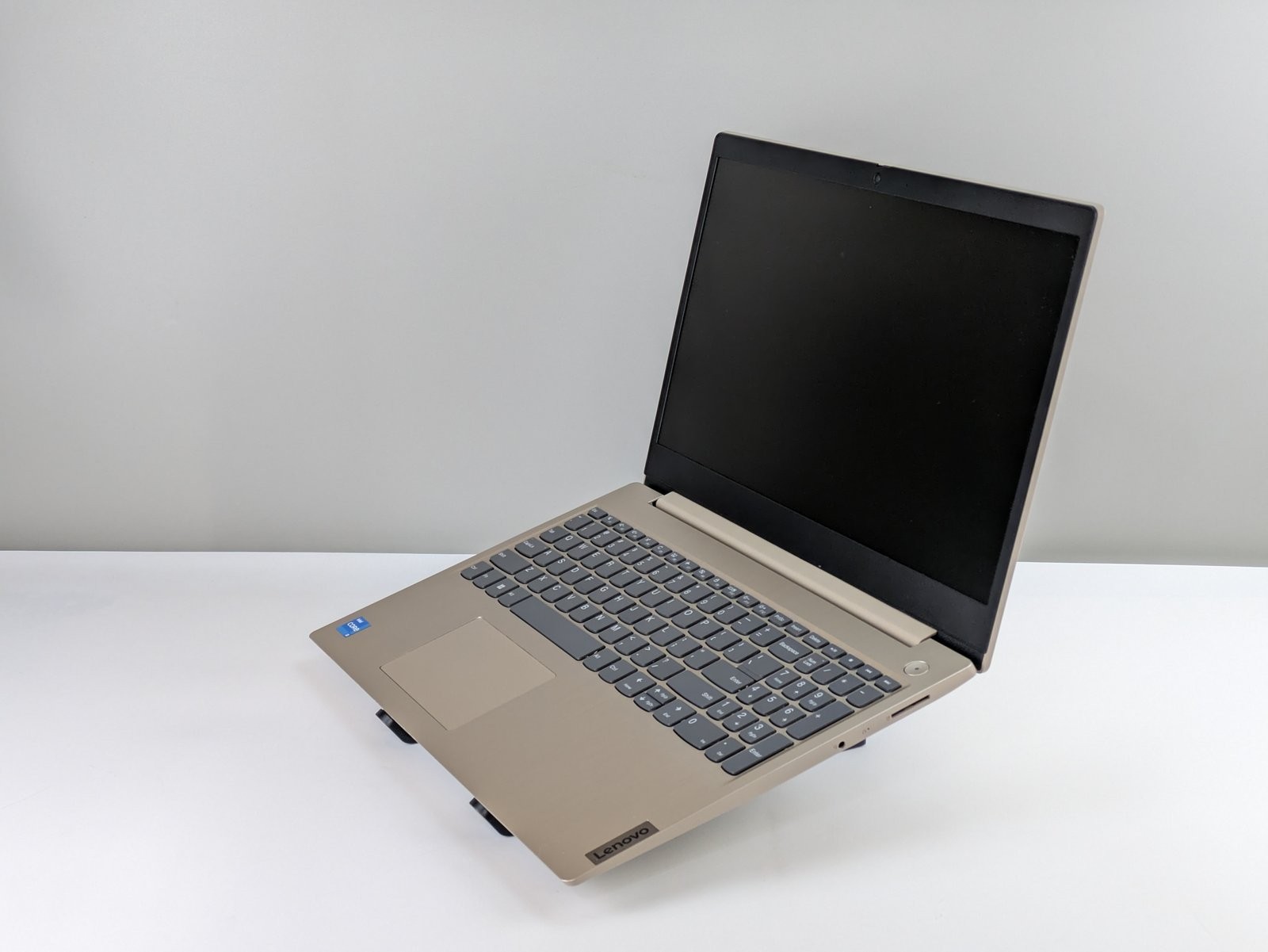 Lenovo IdeaPad 3 15ITL05 15.6″ Touch i3-1115G4 8GB RAM 256GB SSD HD W11H