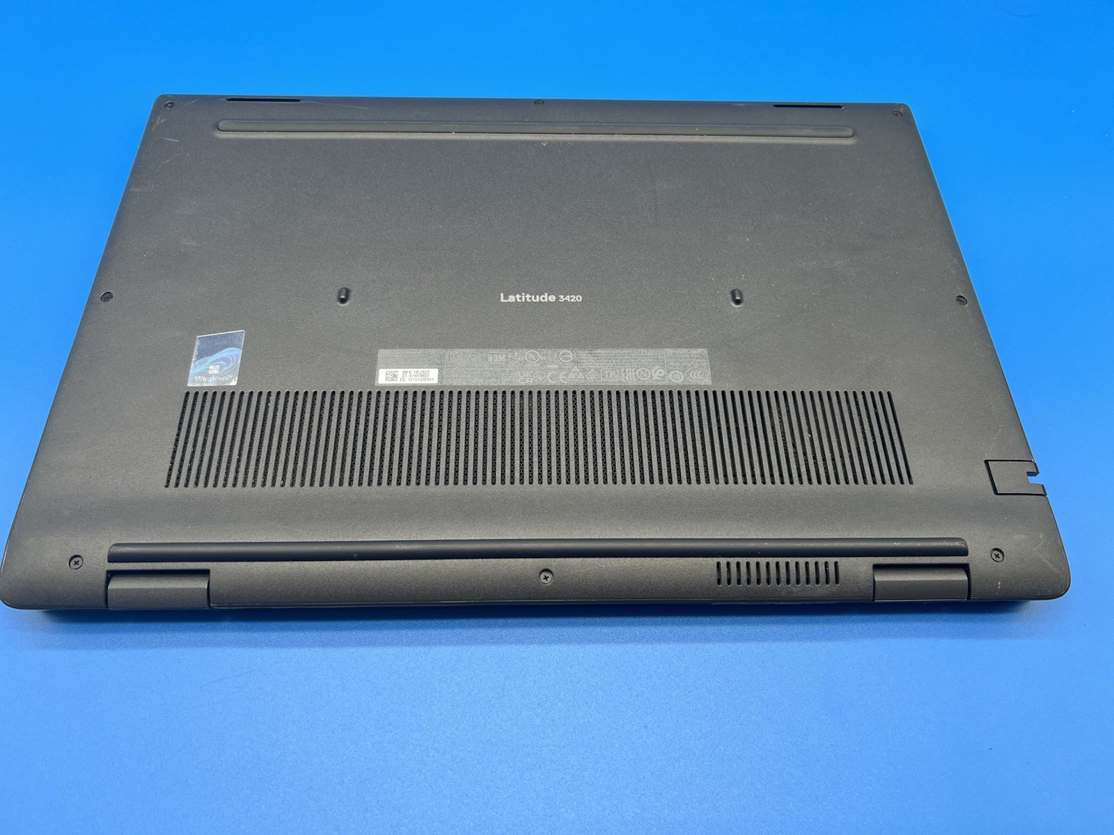 Dell Latitude 3420 14” Laptop i5-1135G7 8GB RAM 256GB SSD Windows 11 Pro