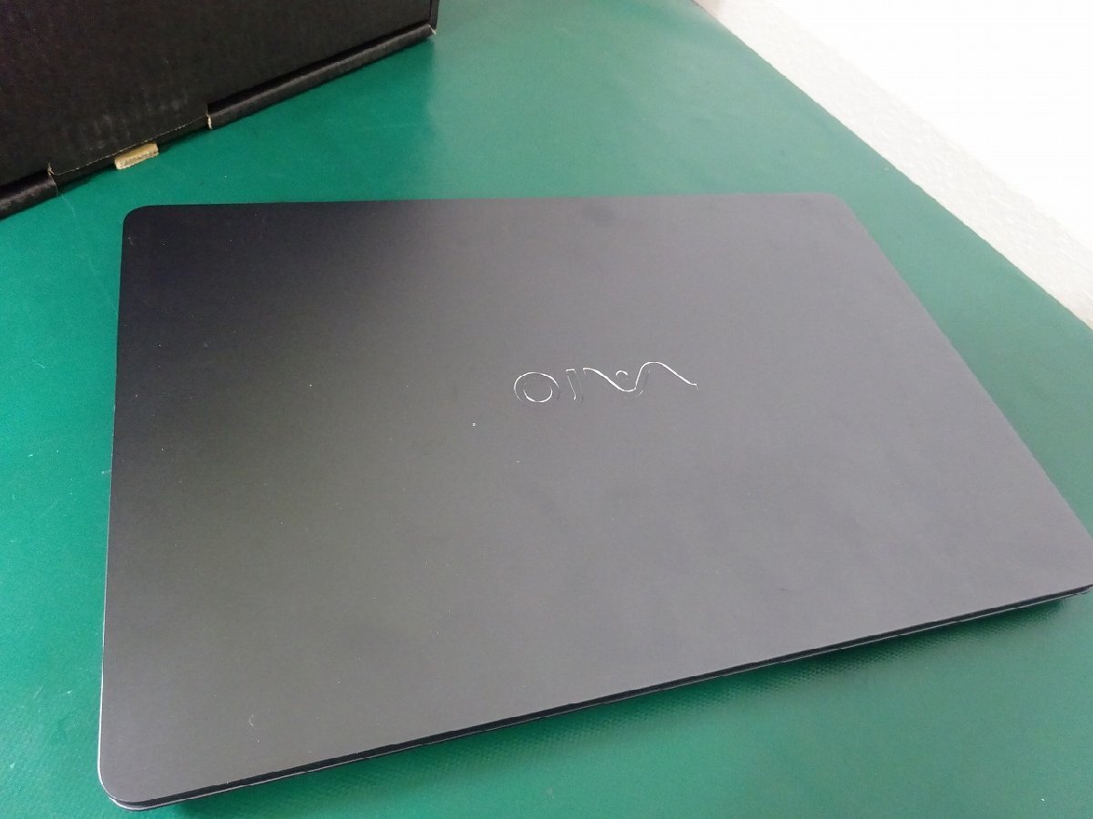 SONY VAIO VJZ131A11N PC with Box and AC Adapter Cable Battery Note PC Laptop
