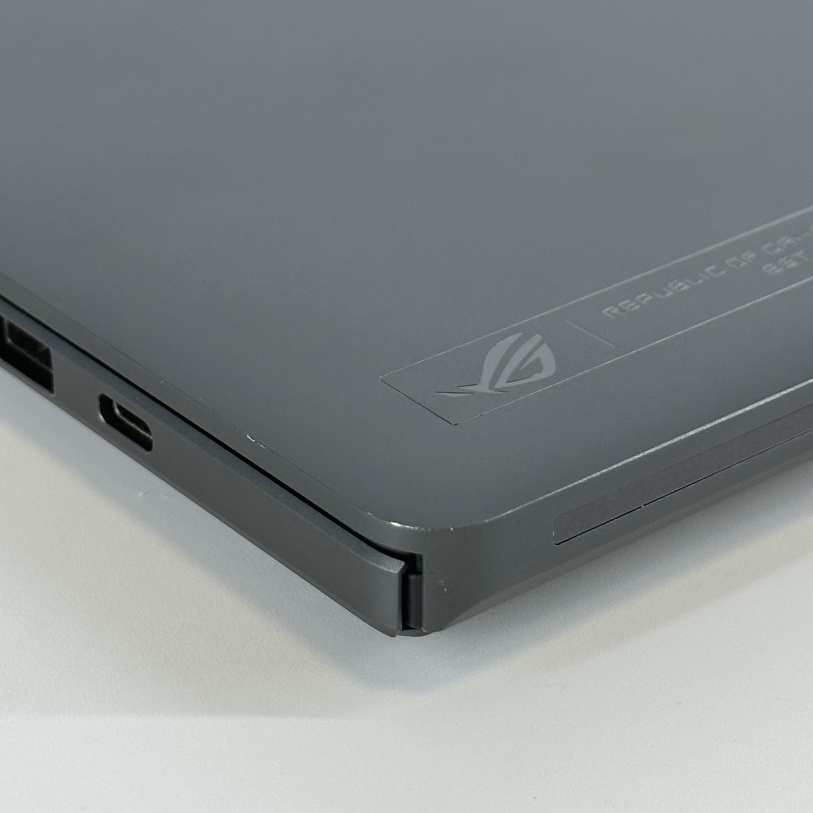 Asus ROG Zephyrus G16 GU605 16 QHD+ 2.9GHz Ultra 9 285H 32GB 1TB RTX 5070 Ti