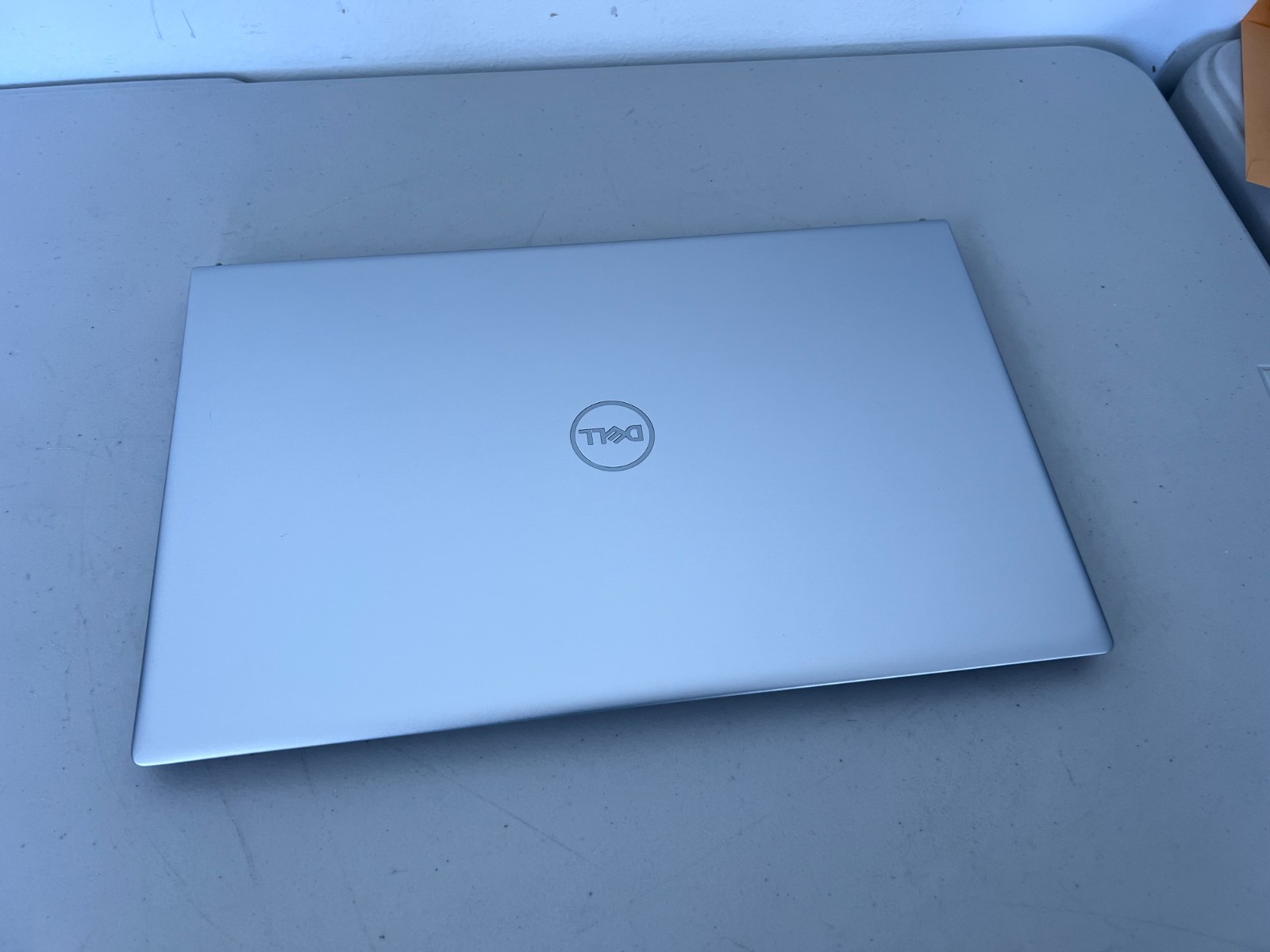 Dell Inspiron 15 5510 i7-11390H 16GB 1TB SSD 15.6″ FHD Backlit Win11 Iris Xe GPU