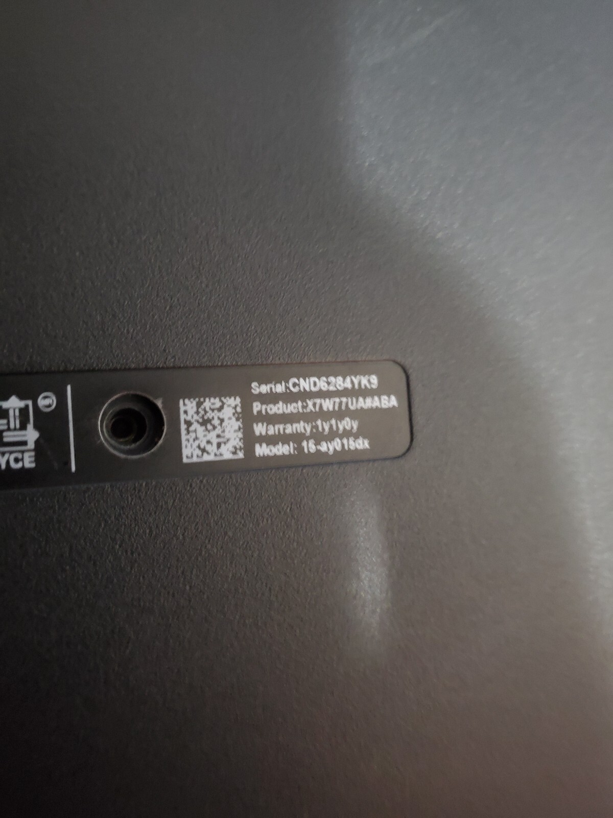HPNotebook Screen Size15″ Product Dimensions (L x W x H)19.02 x 12.00 x 2.72