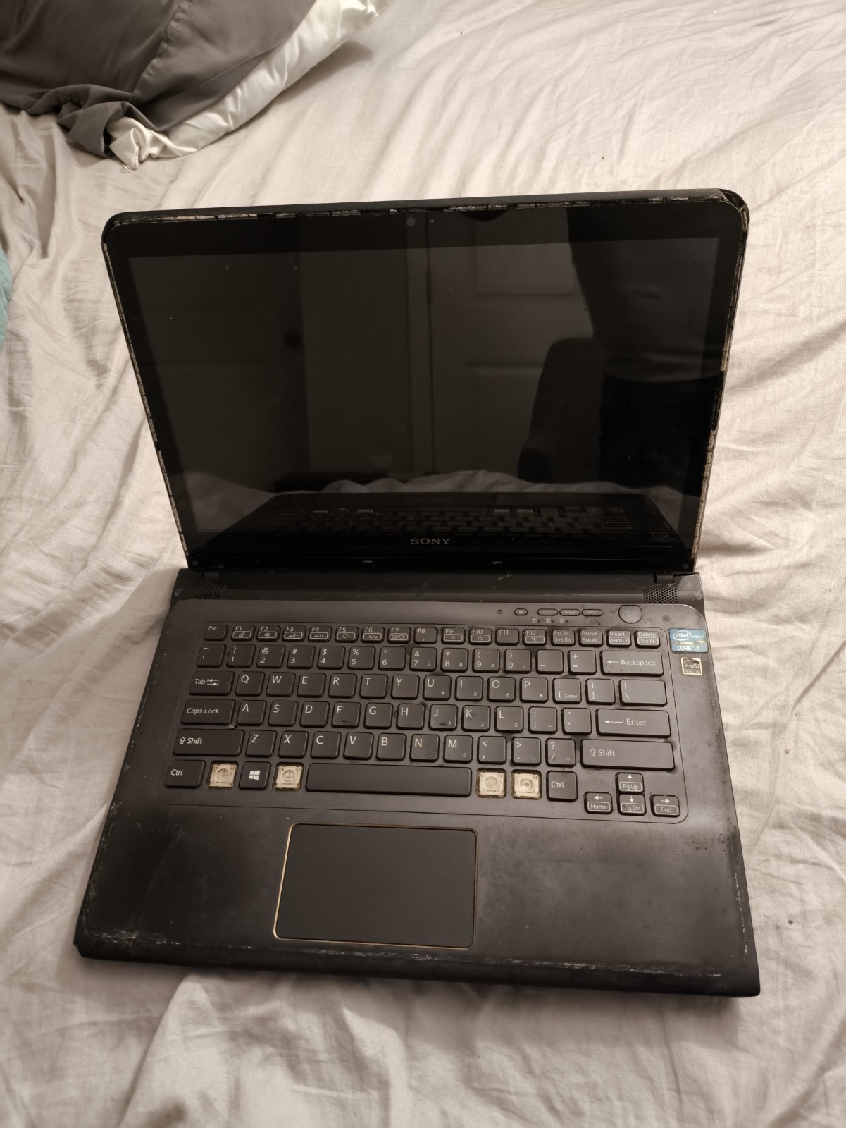 Sony Vaio Laptop Sve14ae13l I7-3632qm 16GB Samsung 500g SSD， Very Worn