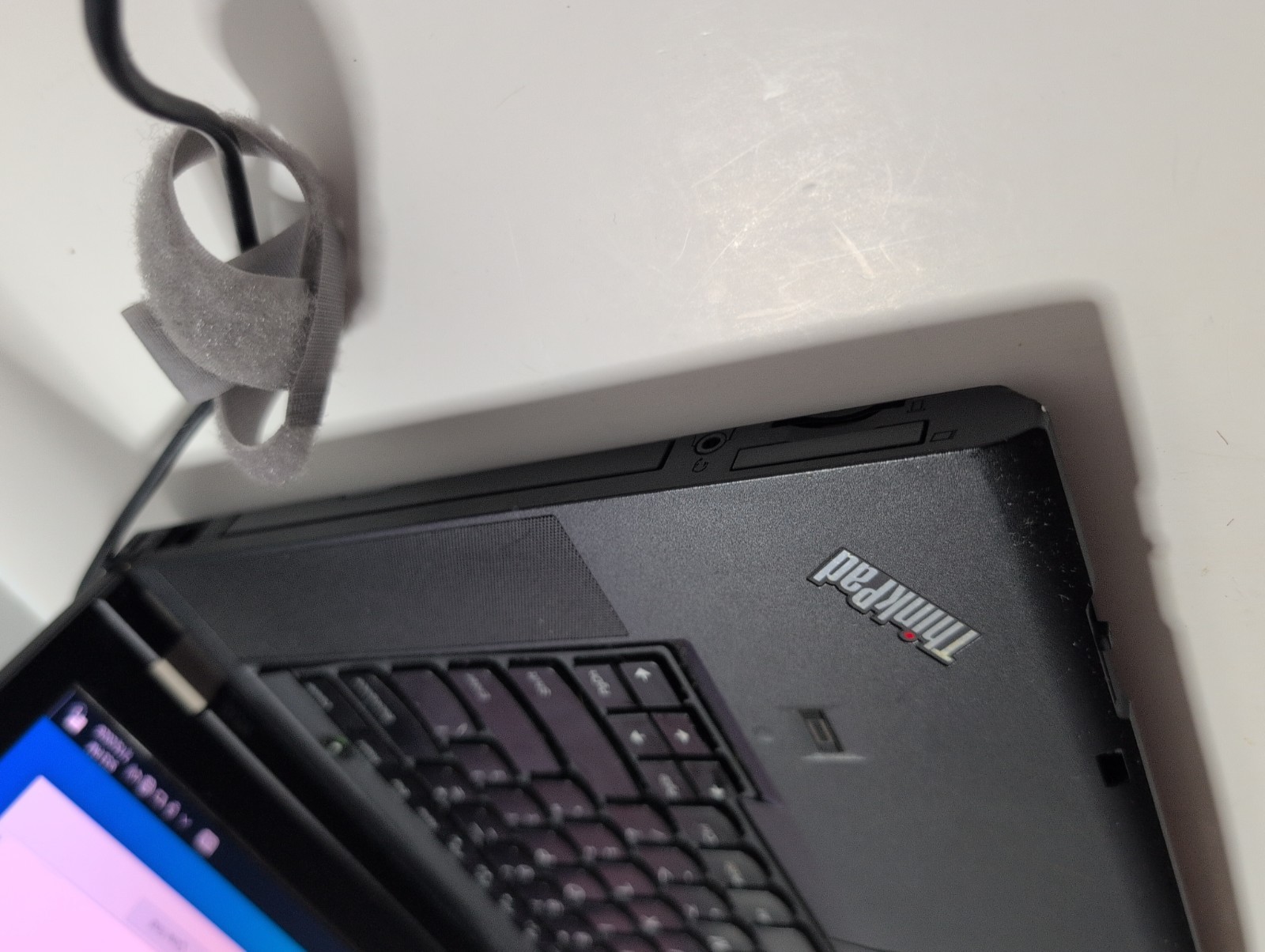 Lenovo Thinkpad W530 i7-3720QM 2.7GHz 16GB RAM 256GB SSD WIN10 Read