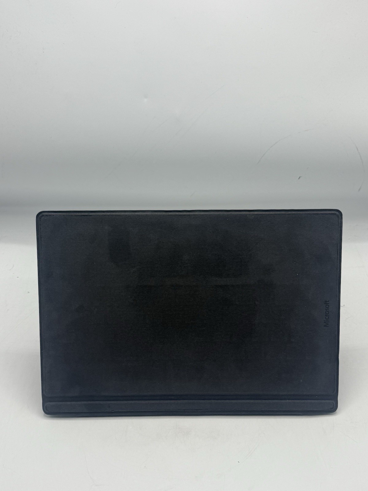 Microsoft Surface Pro 1796 12.3” Intel i5-7300U 2.6GHz 4GB RAM 128GB SSD WIN10P