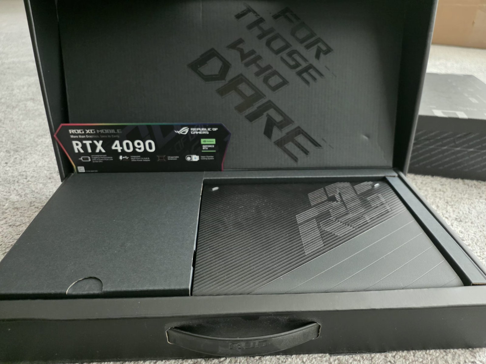 Asus ROG Flow X13 GV302 Ryzen 9 7940HS 32GB 2tb RTX 4070 with xgmobile RTX 4090