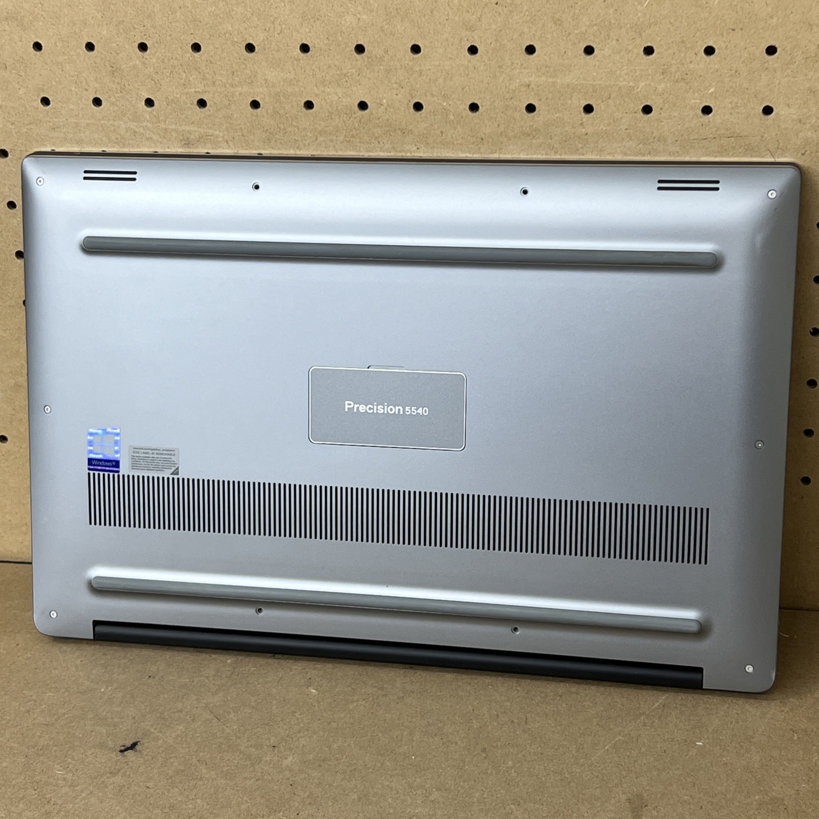 Dell Precision 5540 4k Touch i9-9880H 16GB Ram 512GB Quadro T2000 -Good *Low Bat