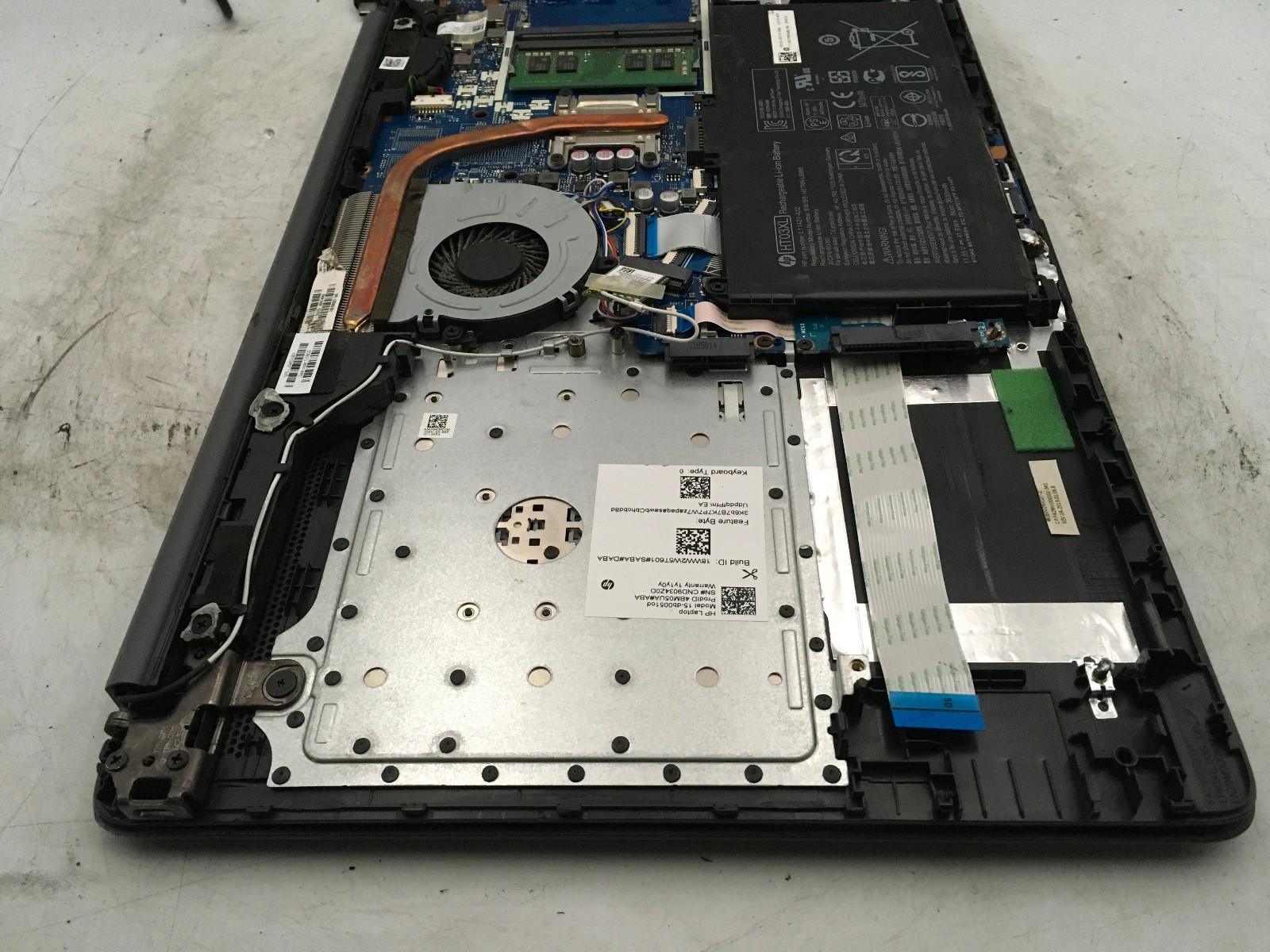 HP TWIST X2 – FOR PARTS/REPAIR – Intel Atom x5-Z8350 – 2GB RAM – 10″ – READ – BB