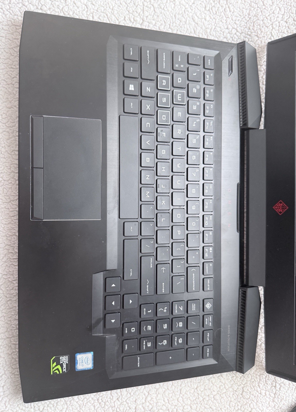 HP Omen 15.6-inch Intel(R) Core(TM) I7-8750H CPU 16GB RAM 256GB SSD GTX 1060