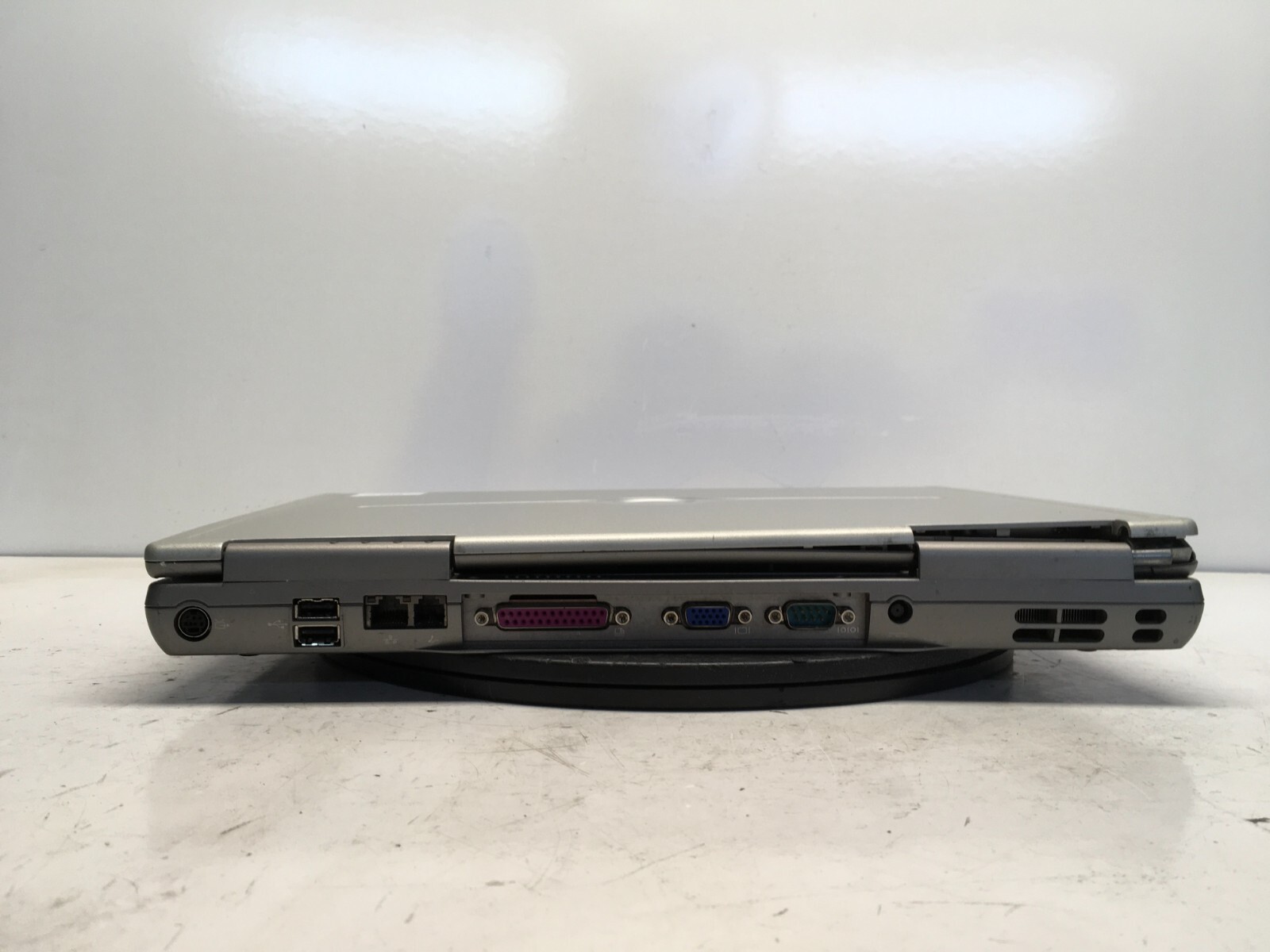 Dell Inspiron 8600 Intel Pentium 1.7GHz 2 GB NO HDD No Batt