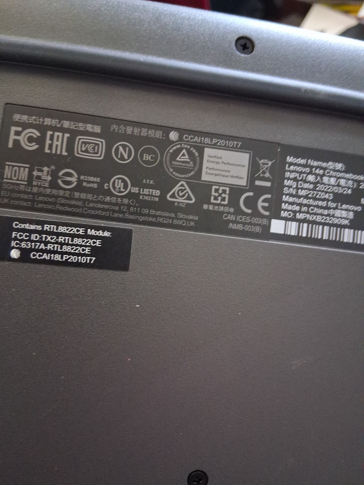 Lenovo 14e Chromebook Gen 2 14″ Touchscreen AMD 3015Ce, 4GB RAM, 32GB EMMC