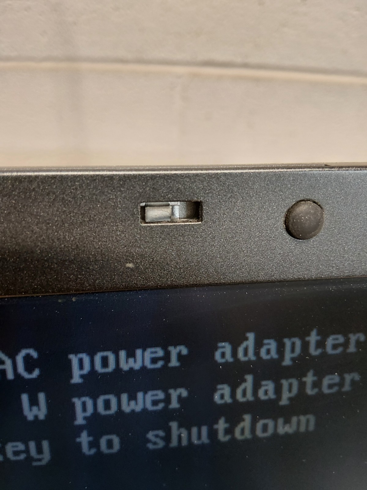Dell Precision M6300 Intel Core 2 Duo Clasp Broken/BOOTS/NO CORD
