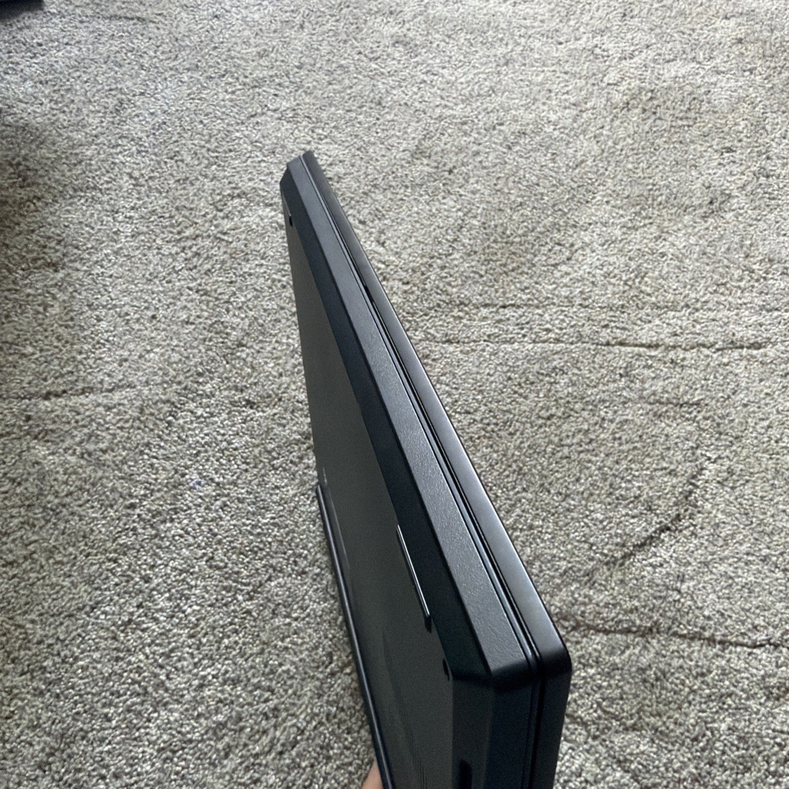 Lenovo ThinkPad E14 14″ Laptop Intel Core i5 10th Gen Black Power On Tested