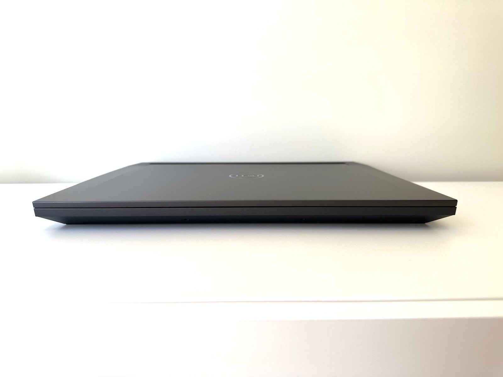 Dell G16 7630 16″ NEAR-MINT QHD+ 240Hz i7-13650HX RTX 4060 32GB 1TB SSD