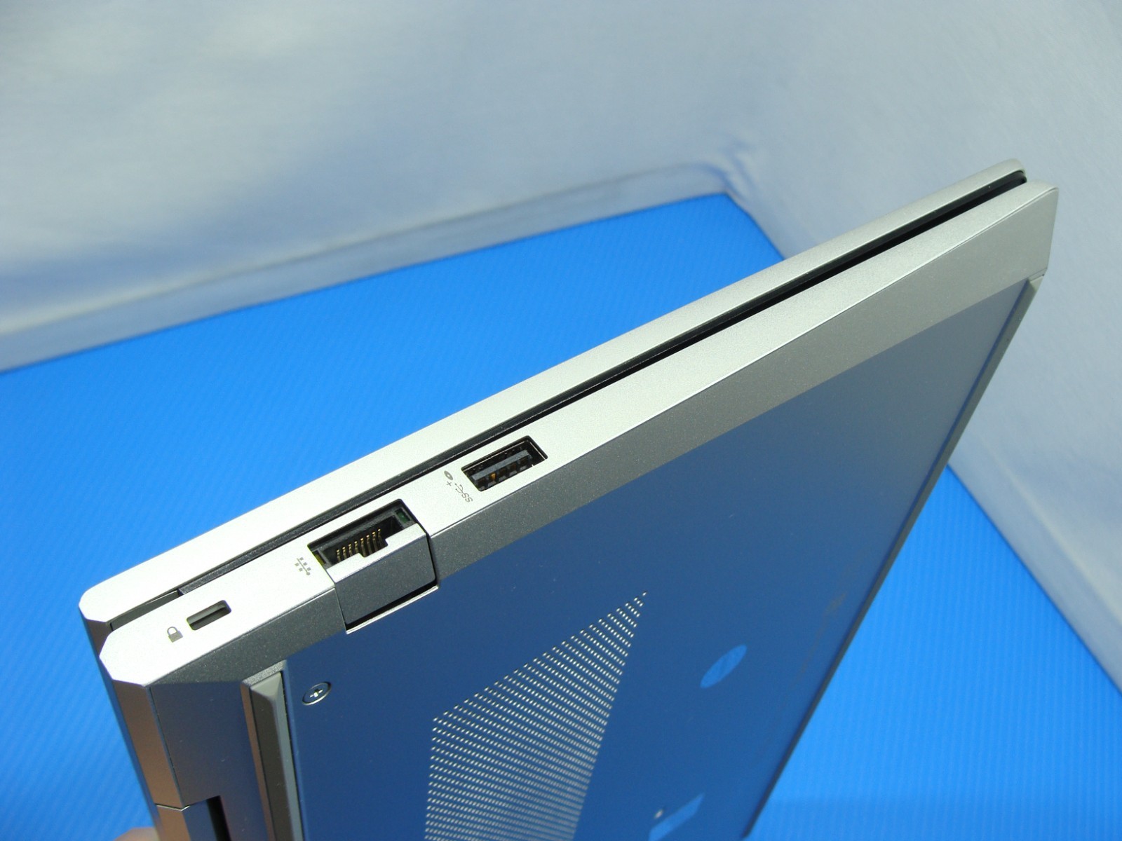 HP ProBook 440 G10 14″FHD i5-1334U 1.3GHZ 16GB 256GB Win11P 91% Battery +Charger