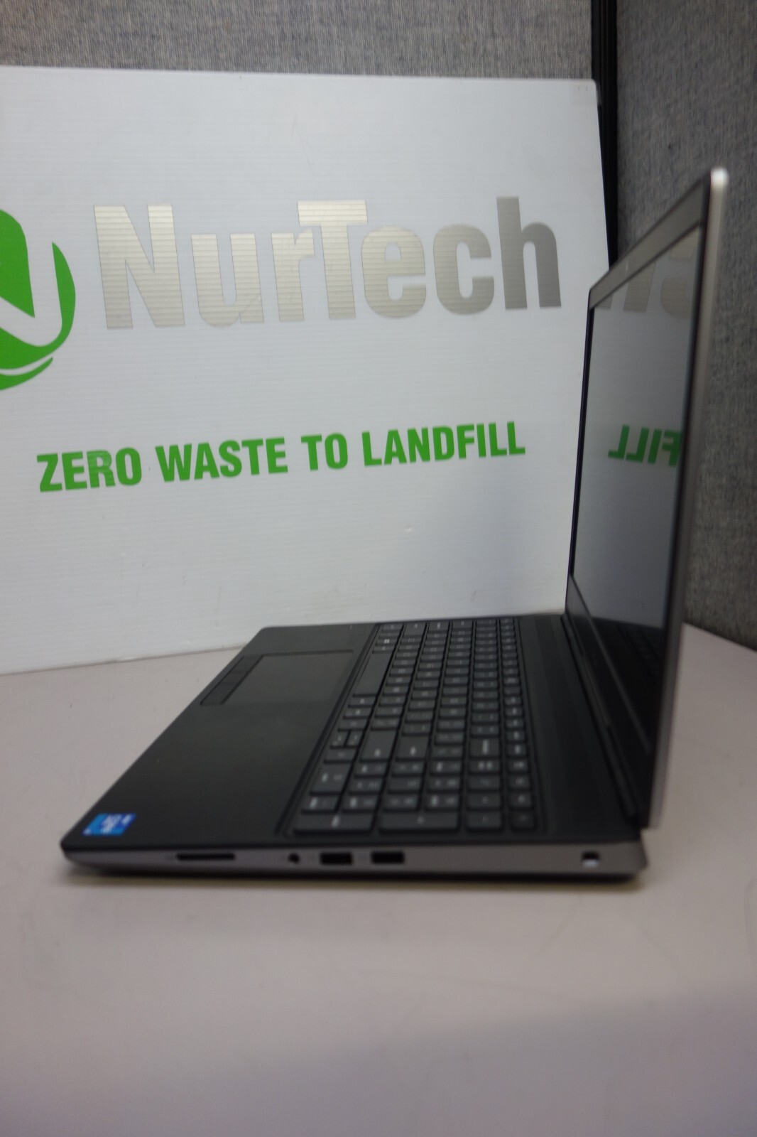 DELL PRECISION 7560 15.6″ i5-11500H 2.9GHz 32GB/512GB m2 SSD [NO OS] Laptop + AC