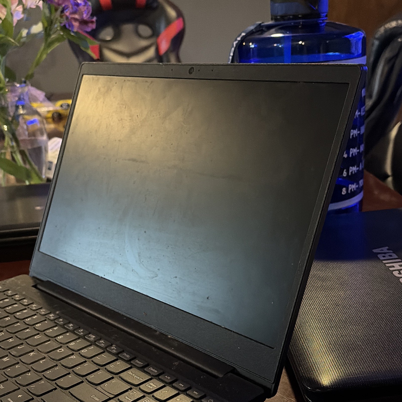 Lenovo IdeaPad S145-15AST 15.6″ AMD A6 2.2GHz 8GB 1TB HDD Radeon R4 Black