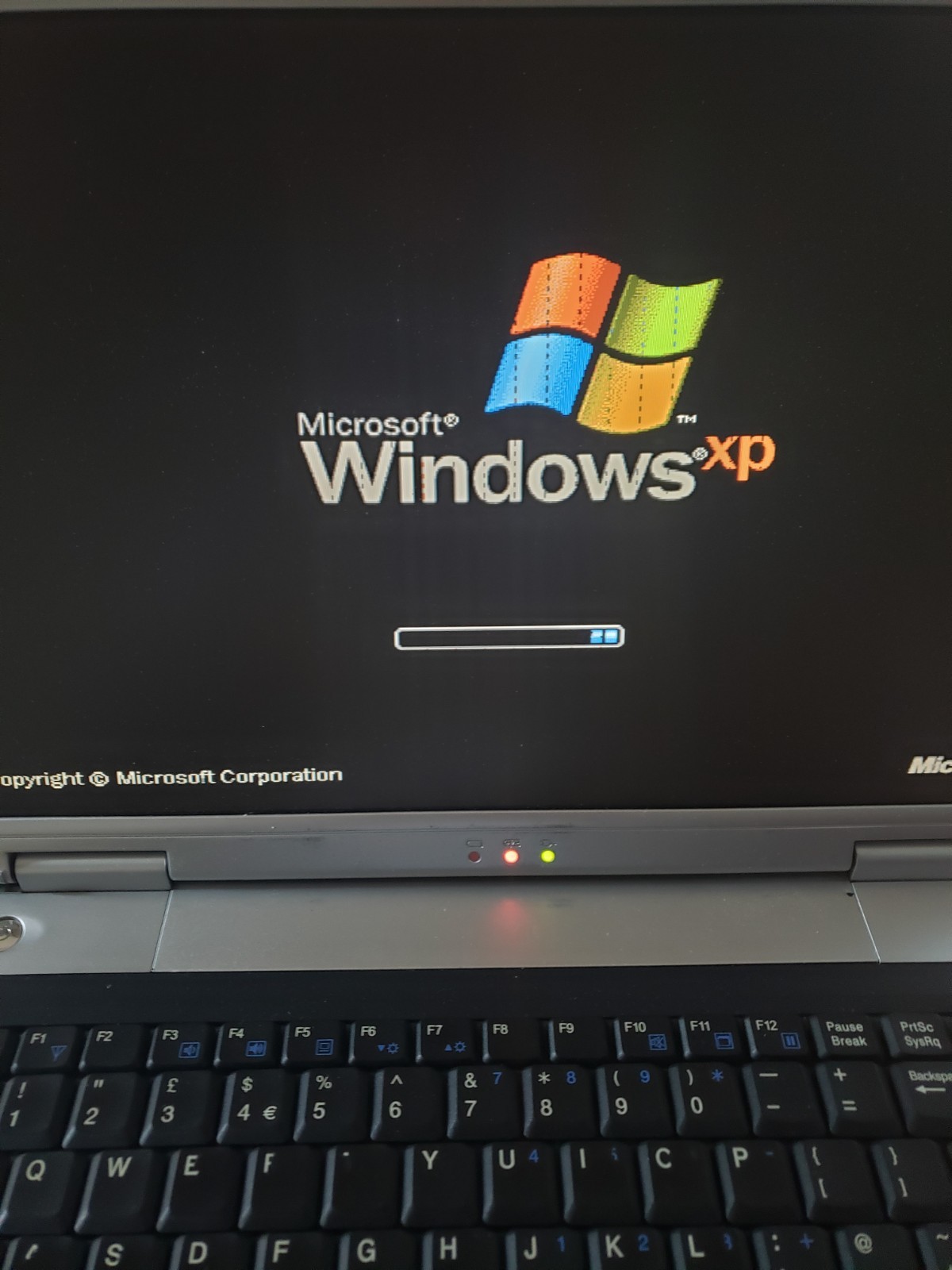 Rare Novatech Mitac 8050d WinXP Gaming PentiumM 1.8ghz 512mb 40gb Ati 9700 Gpu