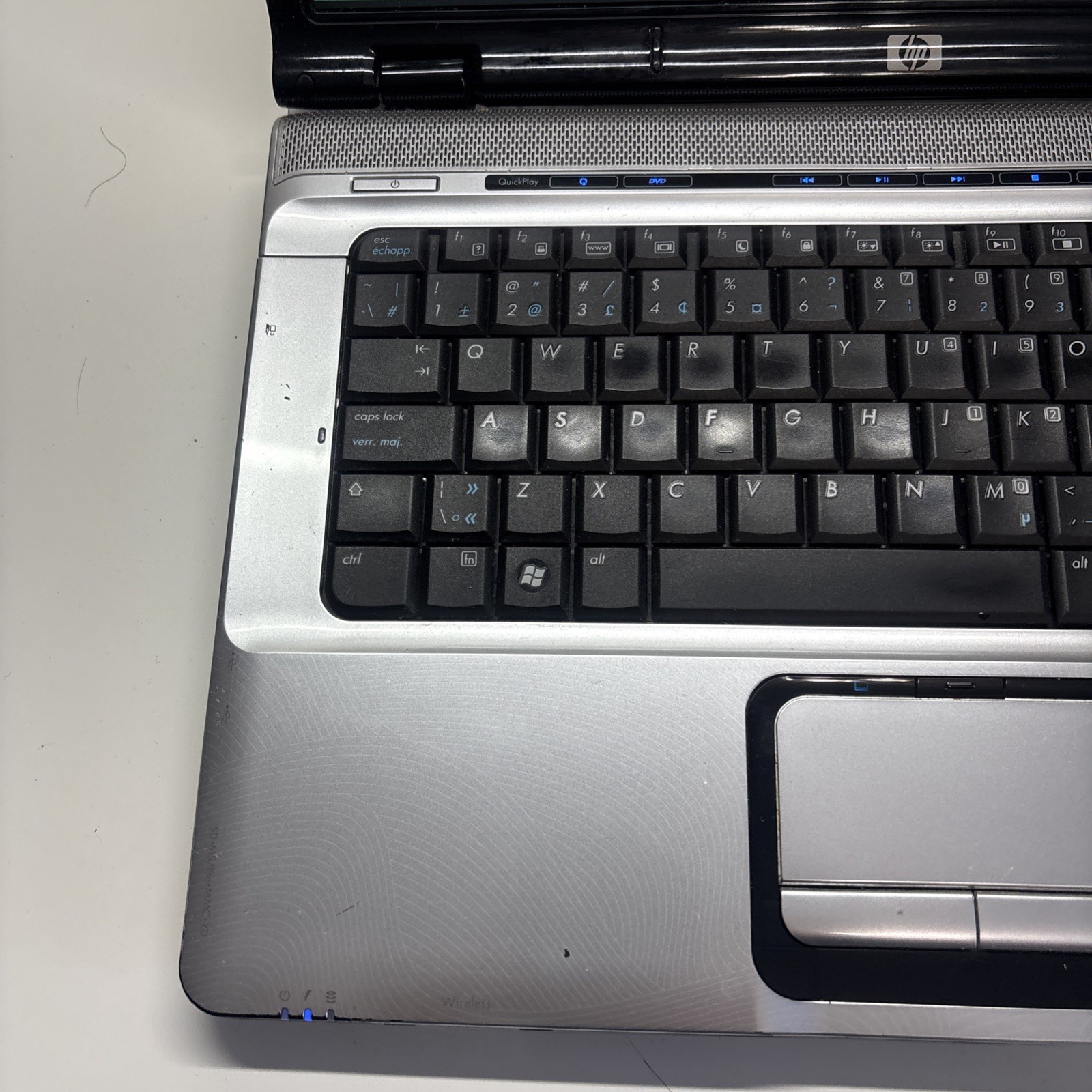 Hp Pavilion DV6000 Intel Centrino duo – 15.6″. No HDD. Boots to BIOS.