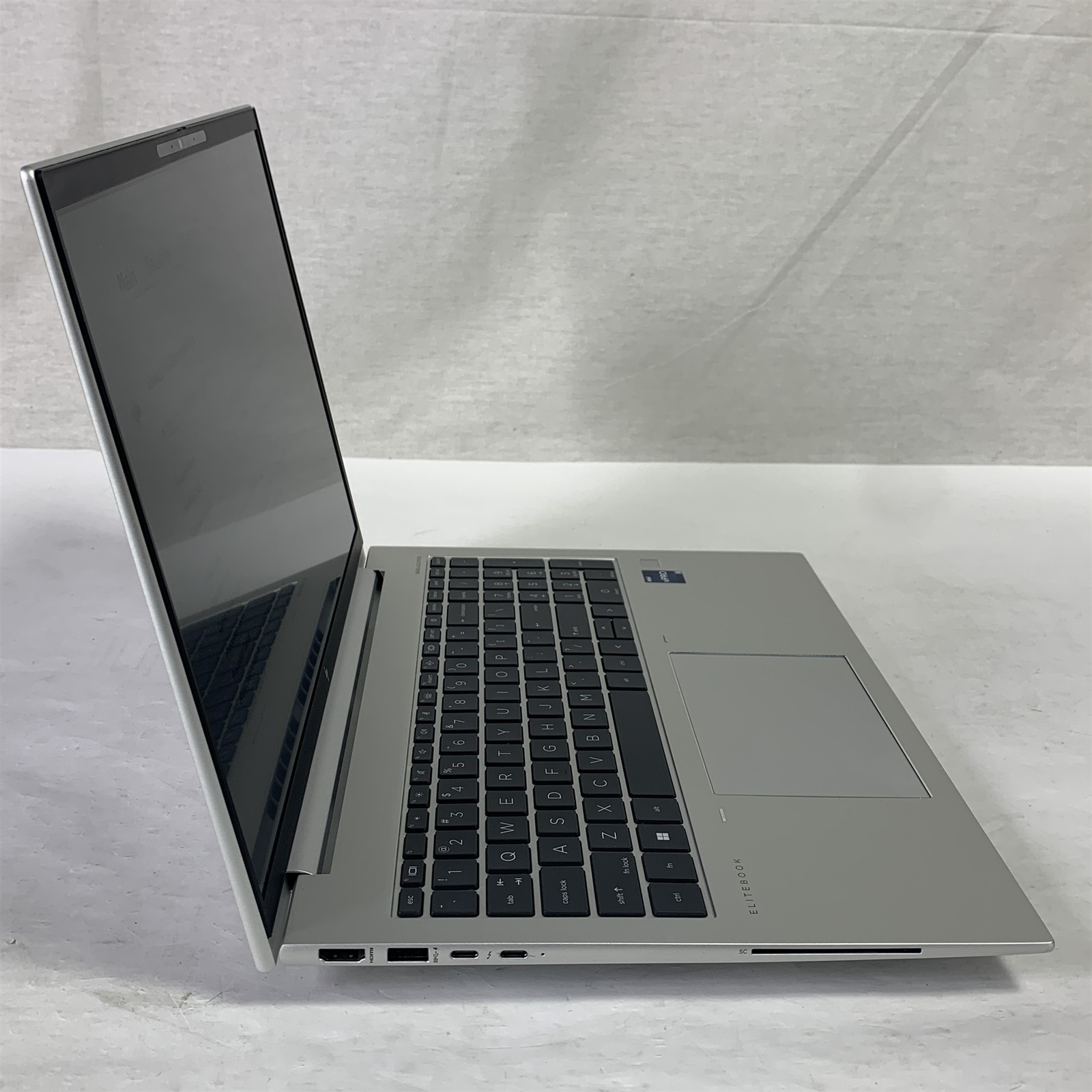 HP EliteBook 860 G9 16″ Laptop i5-1250P 1.7GHz 16GB 512GB NVMe SSD – Win11