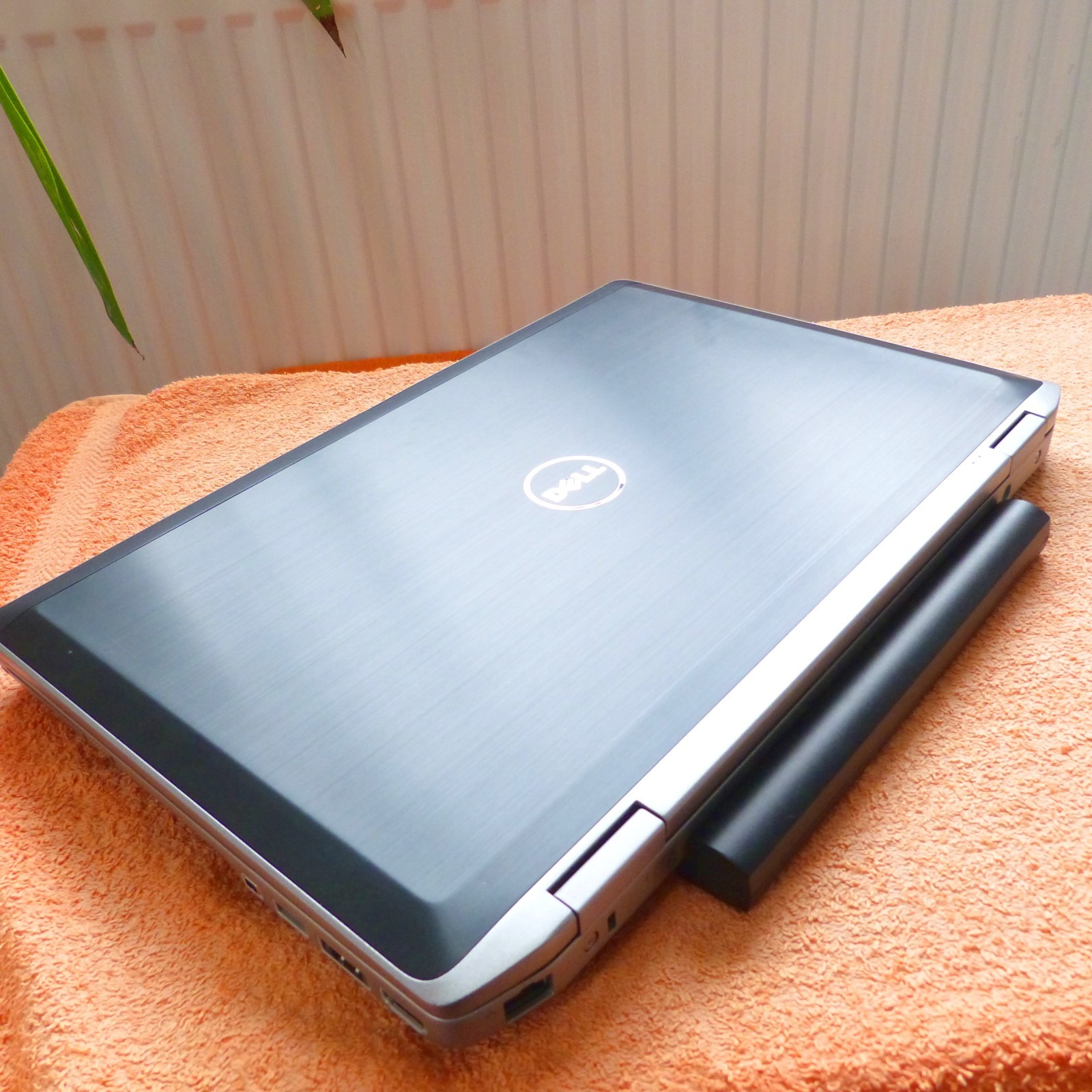 XL LOT with DOCK Dell E6520 METAL Business 15″ FHD l Windows 11 SSD CORE i7