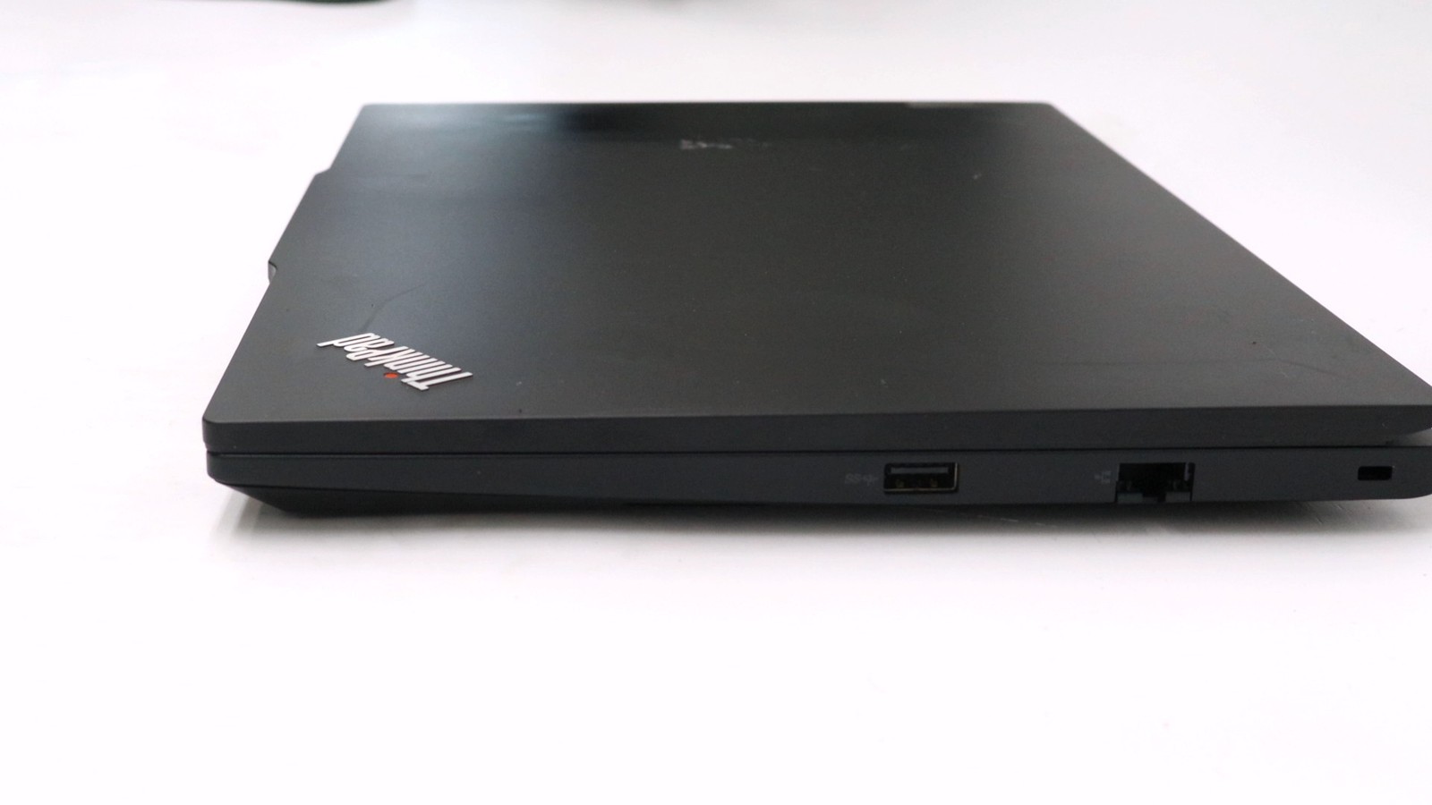 Lenovo ThinkPad E14 Gen 5 14″ RYZEN 5 7530U 8GB 256GB – Very Good