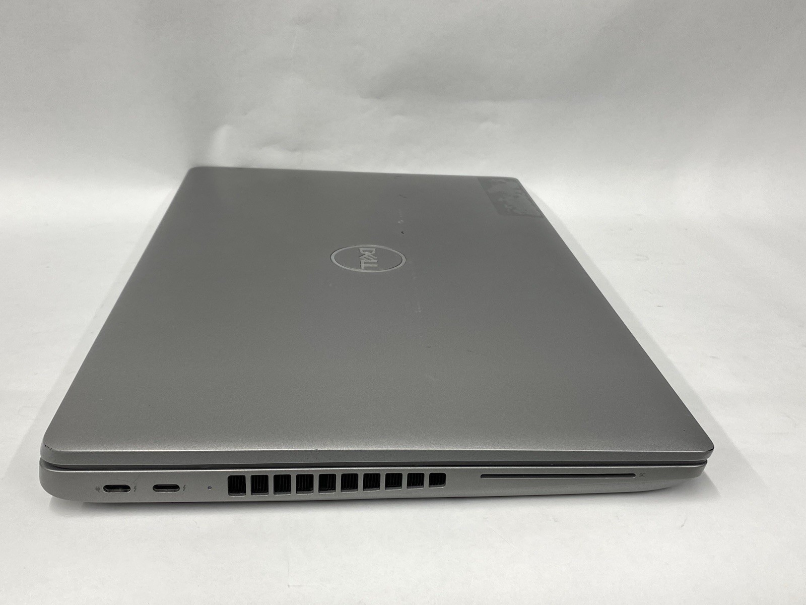 Dell Precision 3581 – Grade B – FHD – i7-13800h – 16GB – 512SSD – W11P