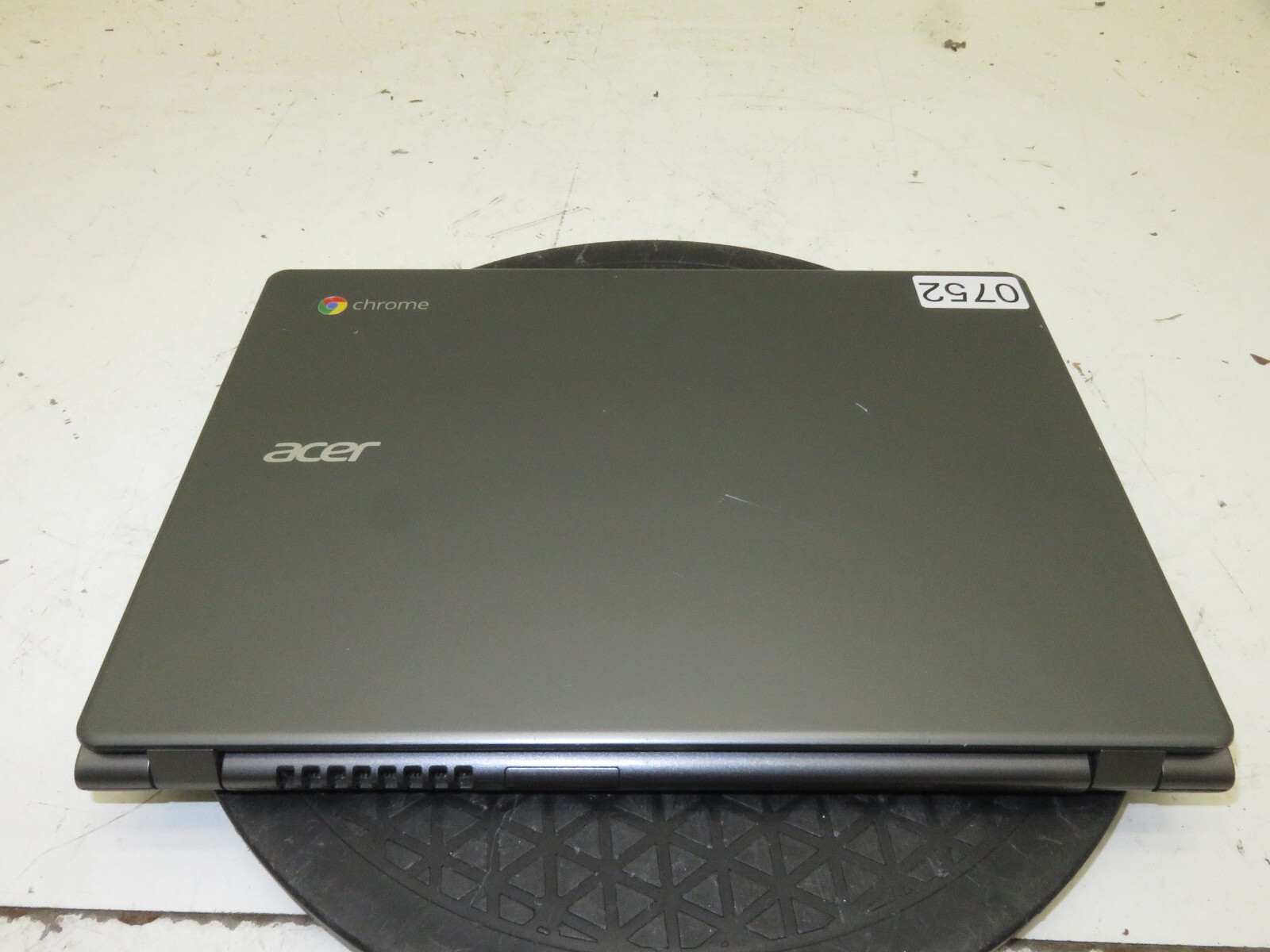 Acer Chromebook C720-2848 Laptop Intel Celeron 2955u 2GB Ram 16GB eMMC BadBatt