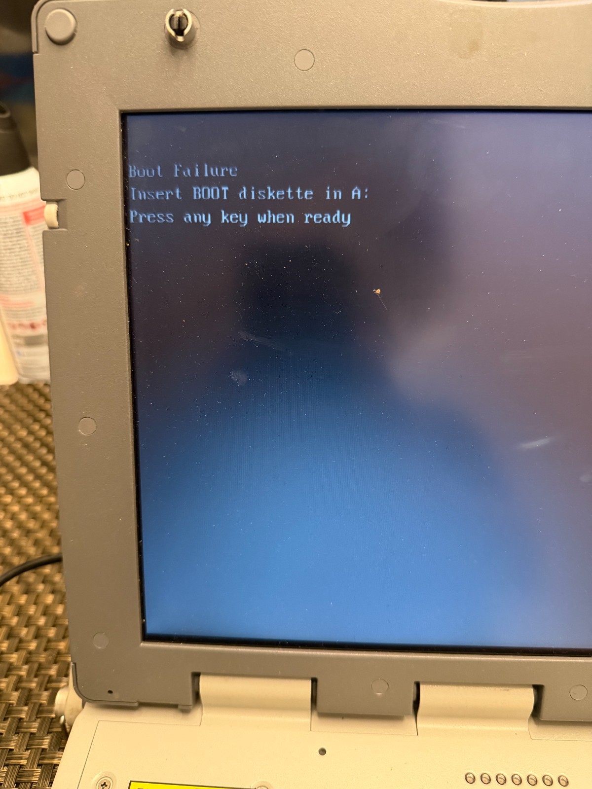 🖥️ Itronix GoBook II Celeron @1.8MHz, 1GB RAM w/AC adapter for PARTS OR REPAIR