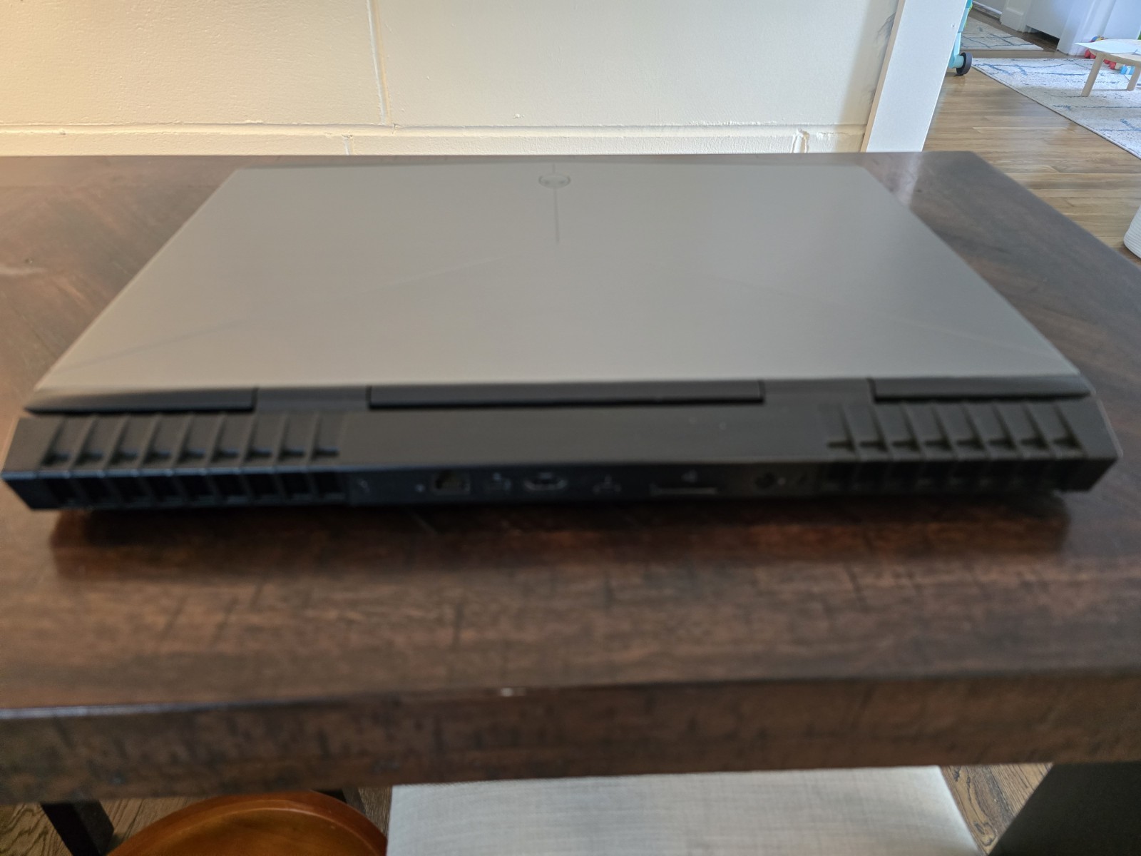 Alienware 17 R5 Laptop I7-8750H, 16GB RAM, GTX 1070, 1TB HDD/512 SSD