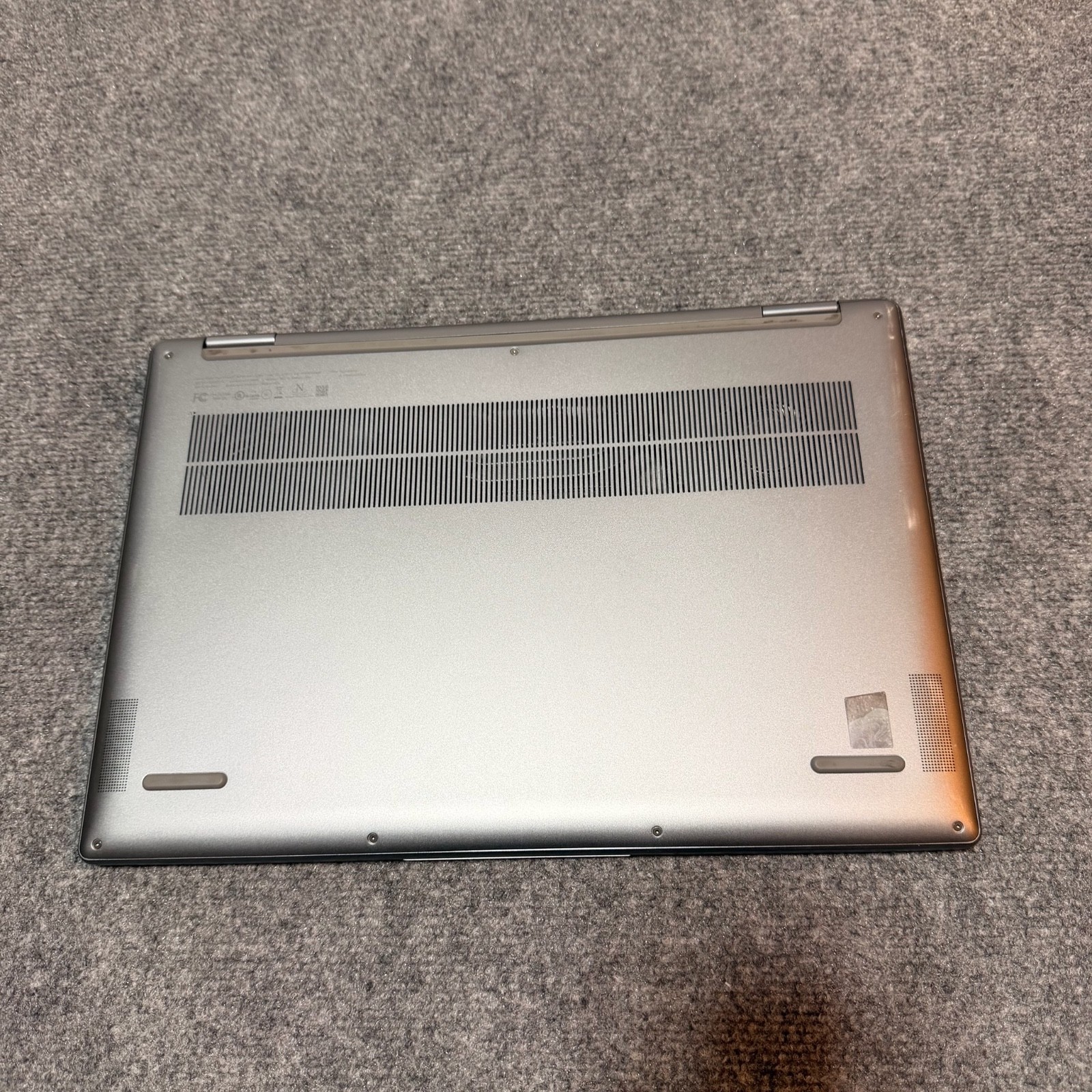 Lenovo Yoga 7 16IAP7 Intel Evo i7 IPS Touchscreen 16gb RAM Windows 11 Pro