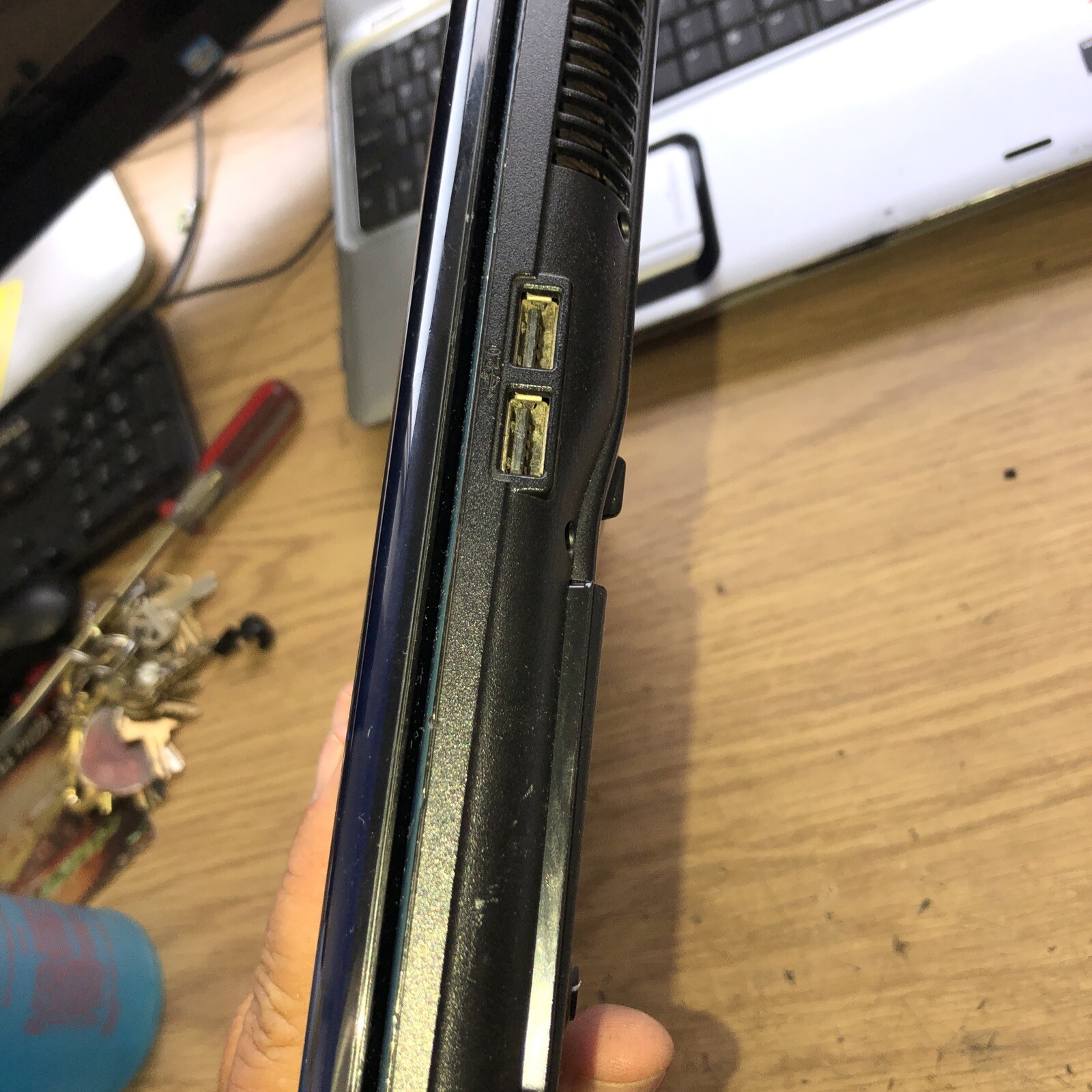 Asus N81V Series Intel 14″ Laptop