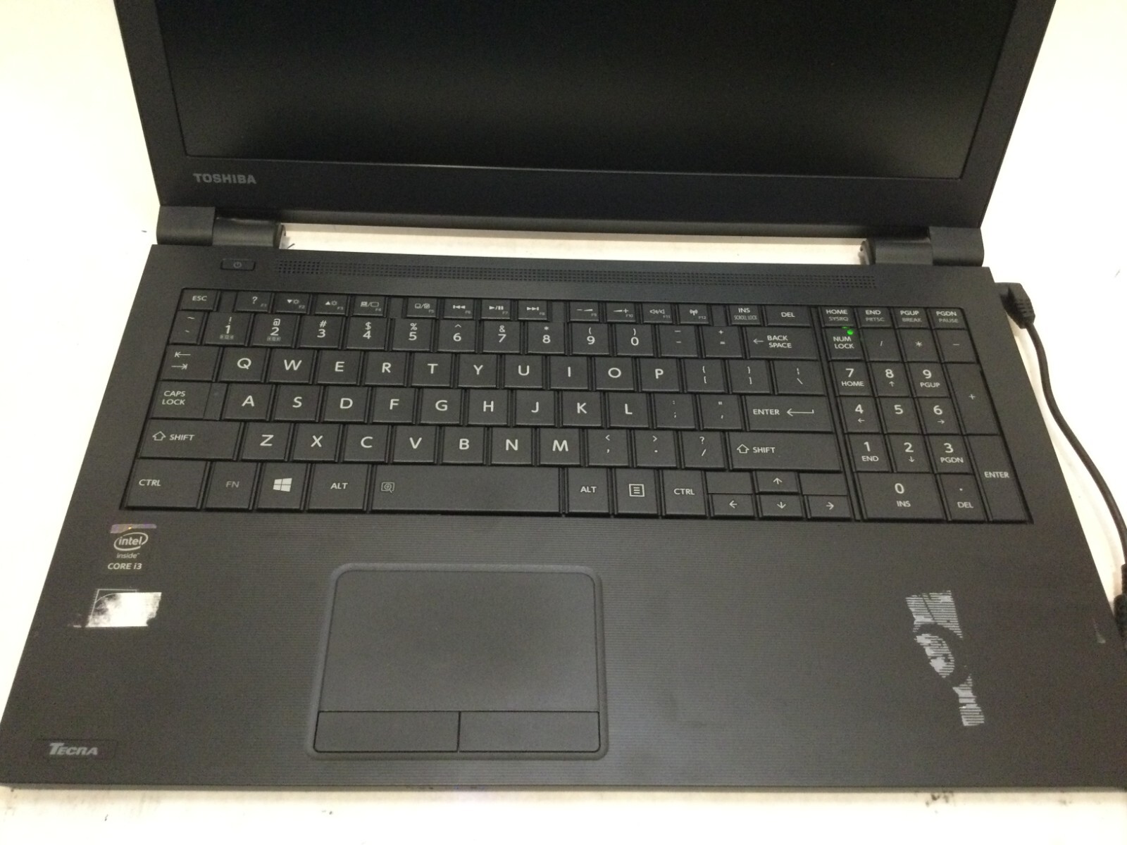 Toshiba Tecra C50-B1500 / Intel Core i3-4005U @ 1.70GHz / (DIM/MISSING PARTS!)MR