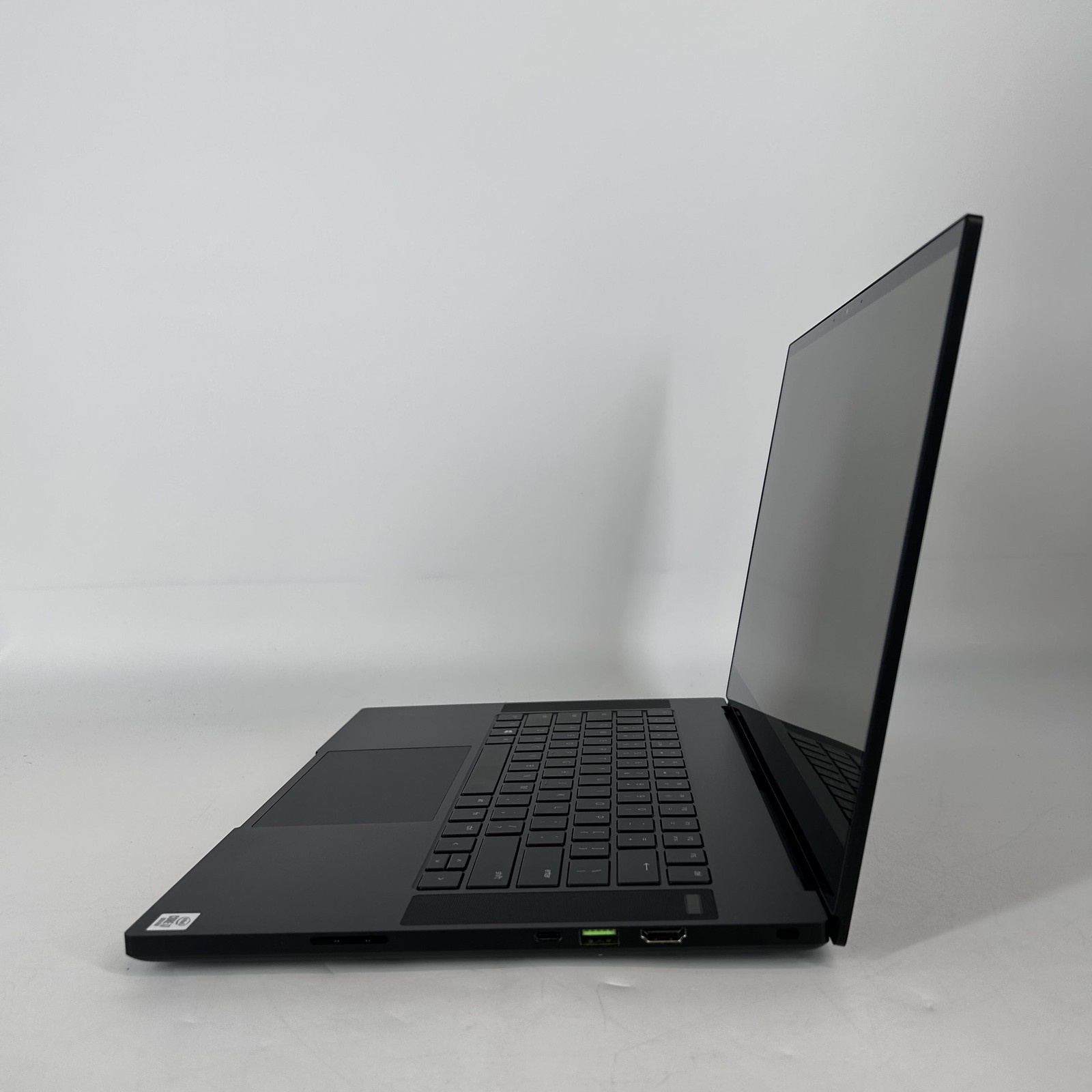 Razer Blade 15 Advanced 4K TOUCH i7-10875H 2.30GHz 64GB 1TB RTX 2080 Super Max-Q