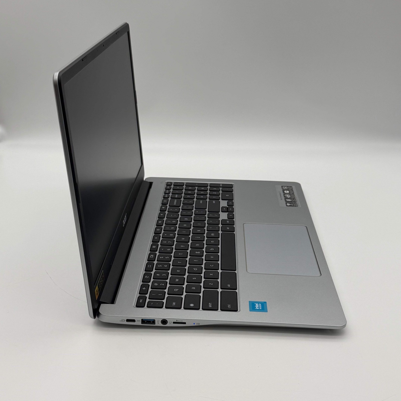 Acer Chromebook 315 15.6-inch Intel Celeron 4GB RAM 64GB Silver, Charger & Wired