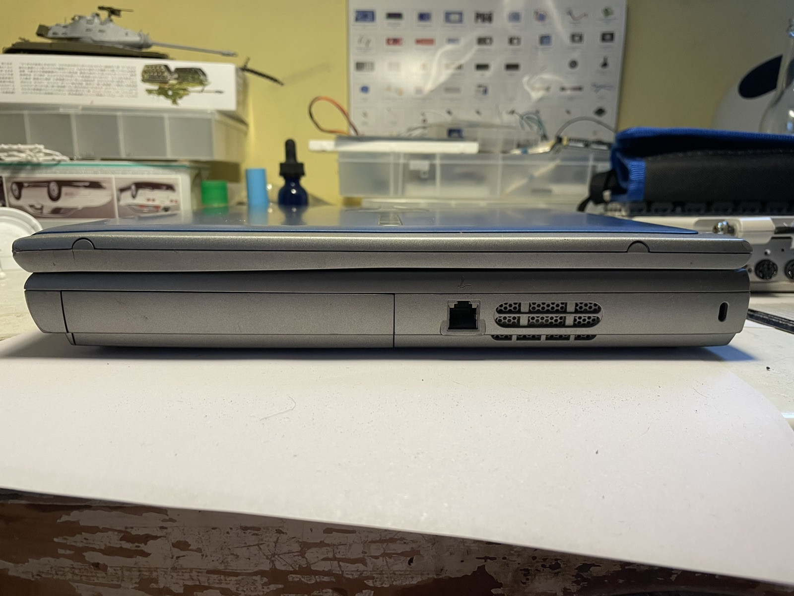 Dell Inspiron 5100 PP07L 14″ 512mb Ram Pentium 4 2.4 Ghz ATI Radeon 7500 NO HDD