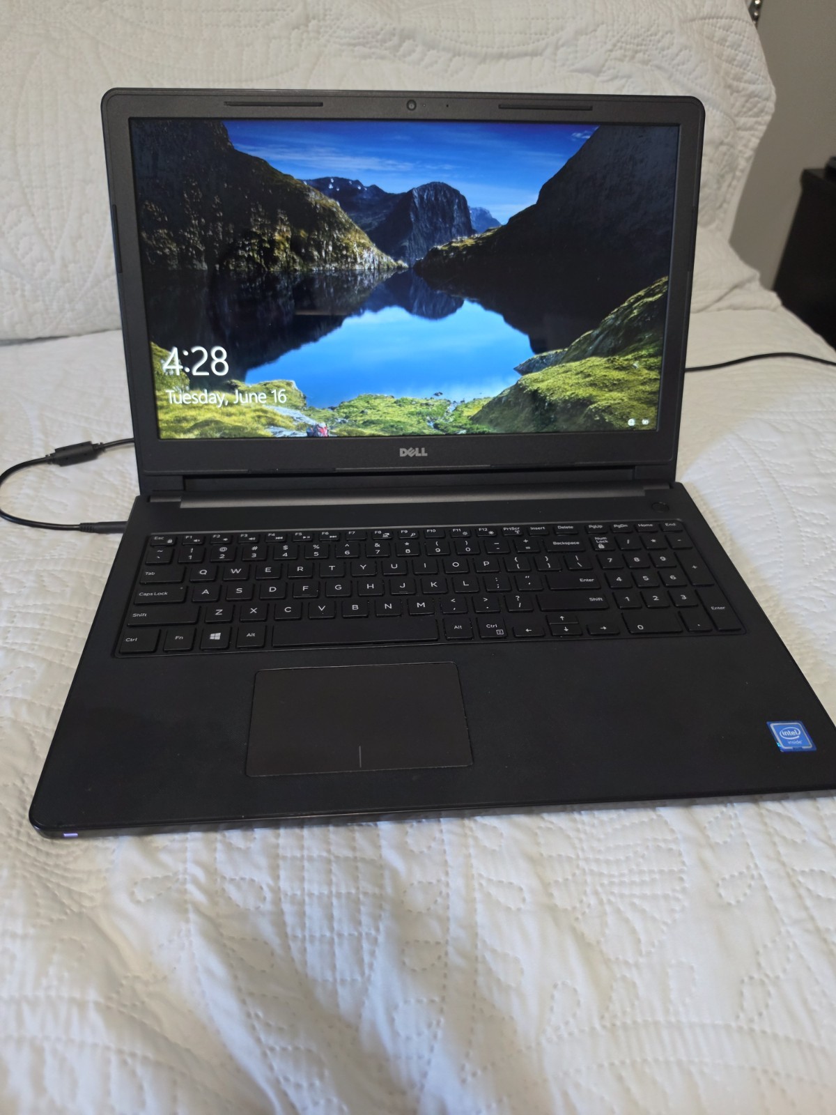 Dell Inspiron 15 5100 15.6″ Black Intel 2.0GHz 4GB 500GB HDD Win8 Unlocked